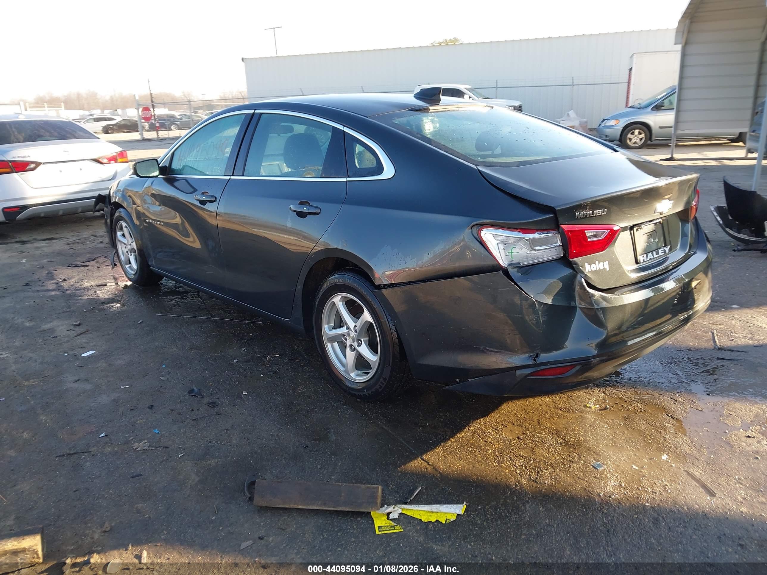 CHEVROLET MALIBU image 3