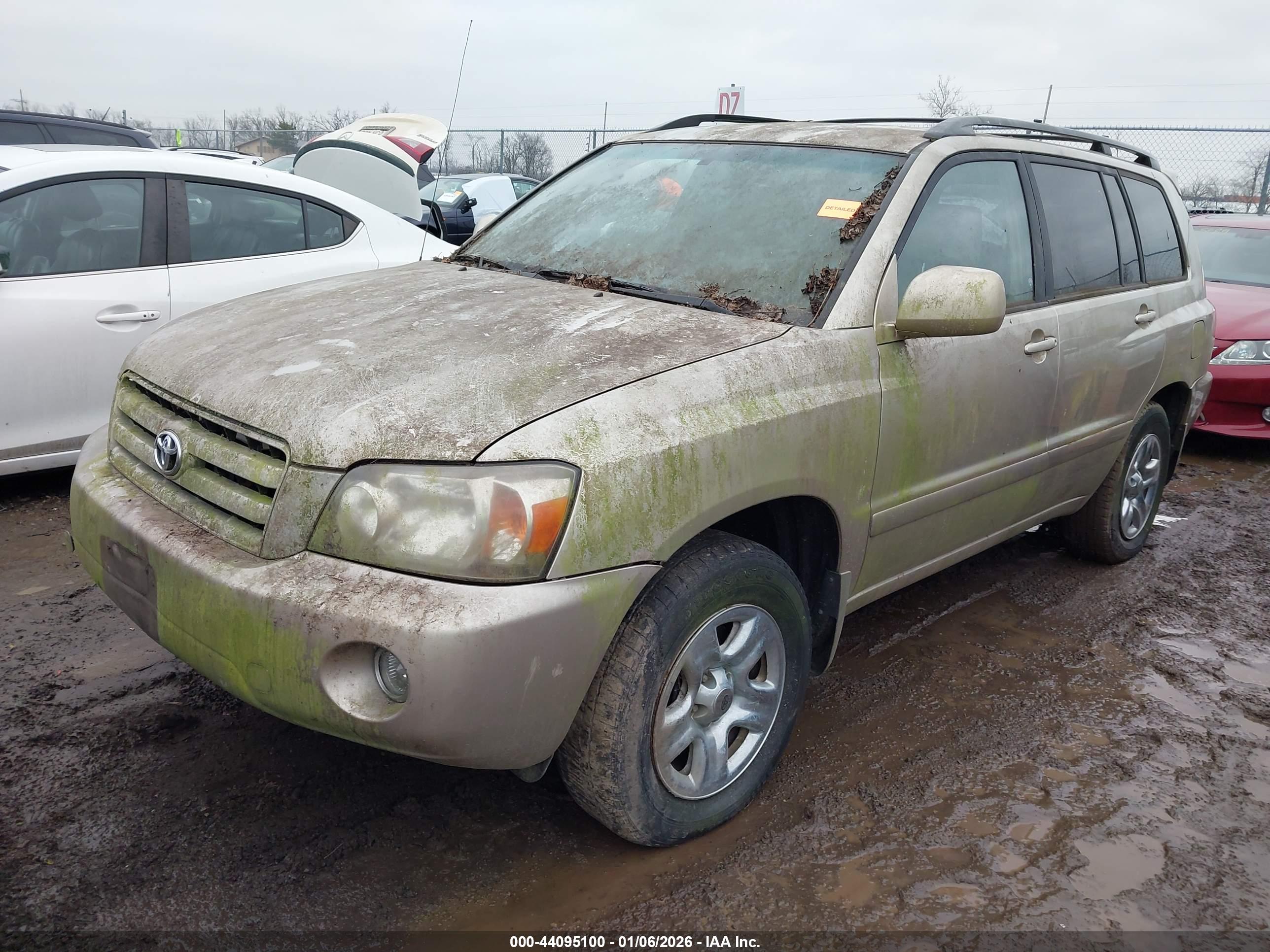 TOYOTA HIGHLANDER image 2