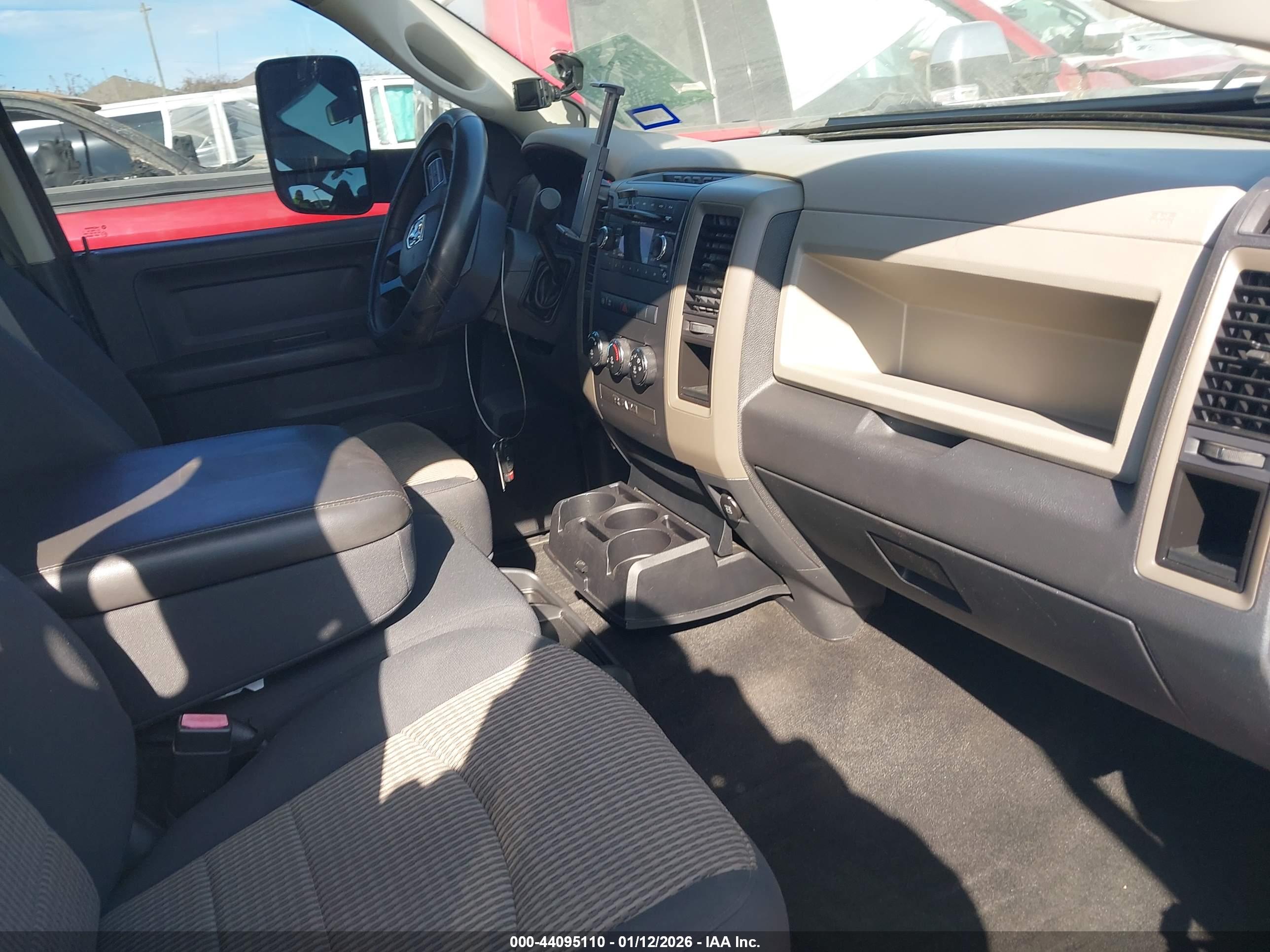 RAM 3500 image 5