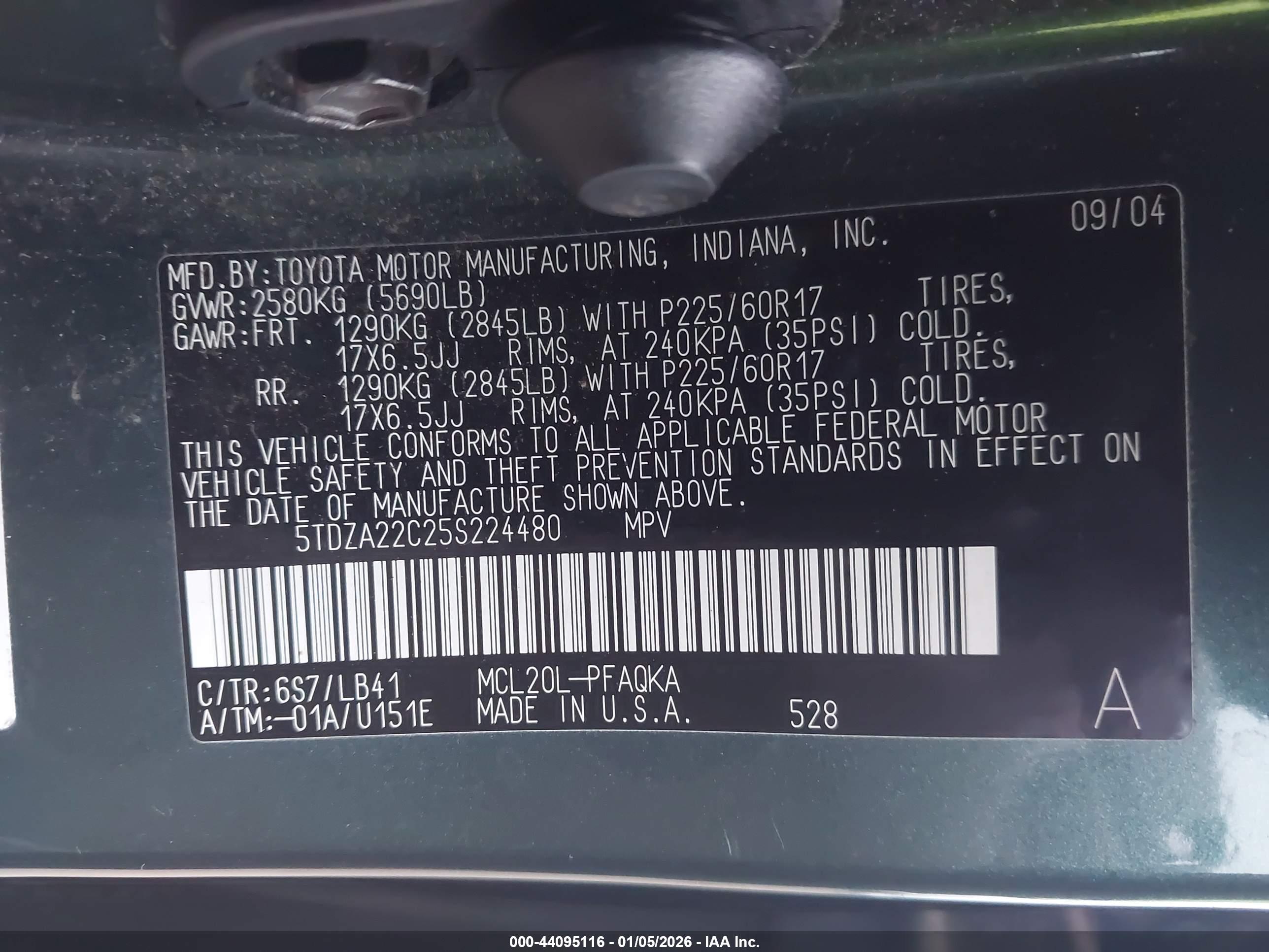 TOYOTA SIENNA image 9