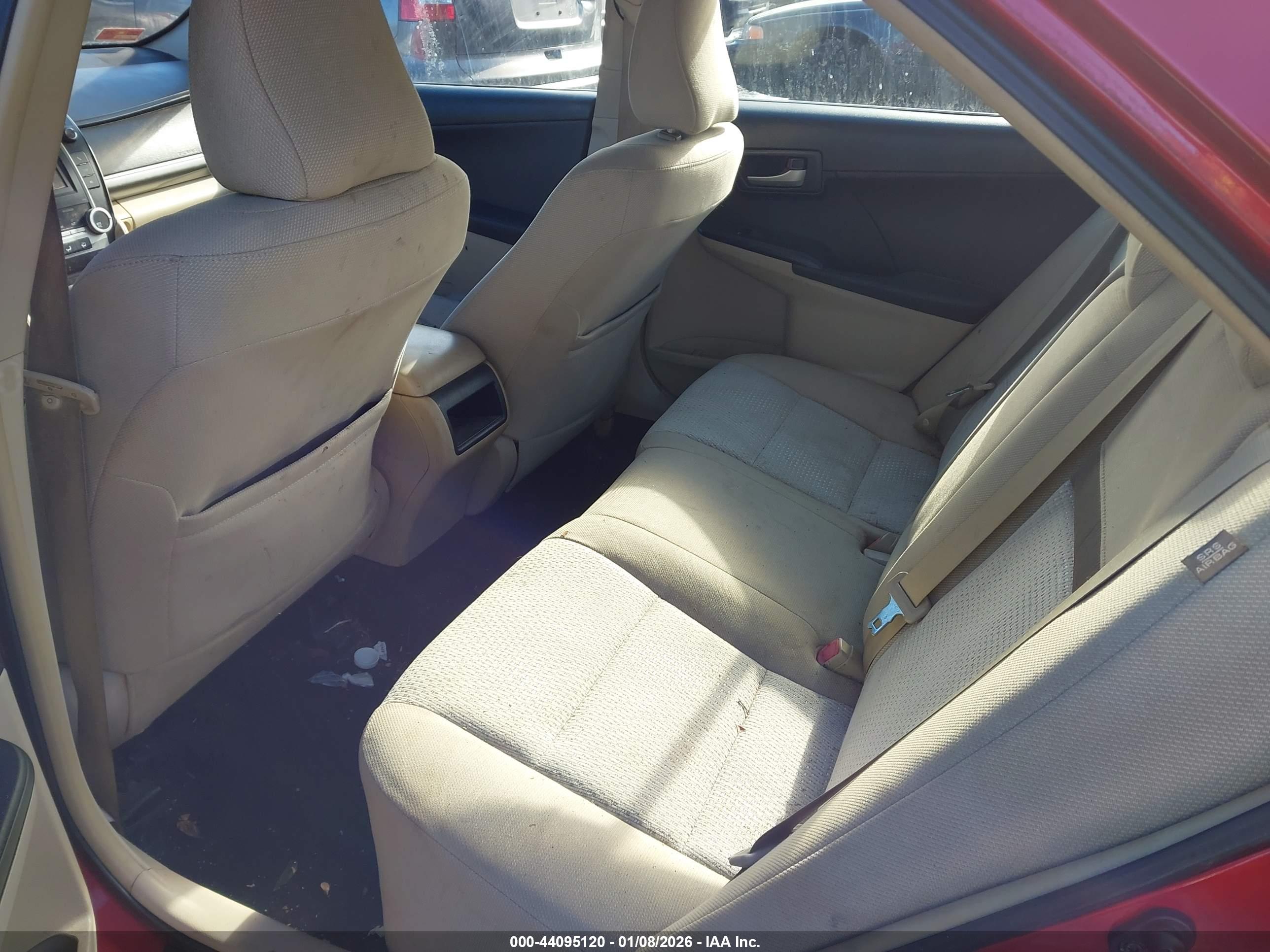 TOYOTA CAMRY image 8