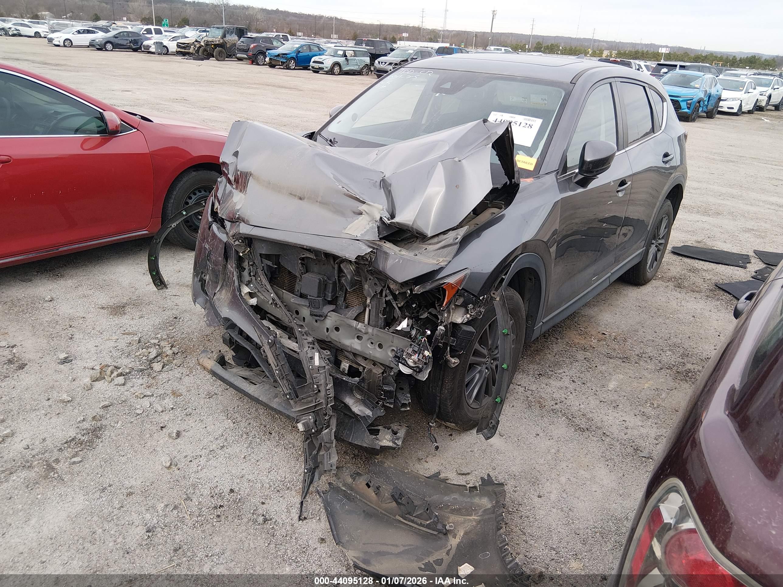 MAZDA CX-5 image 2