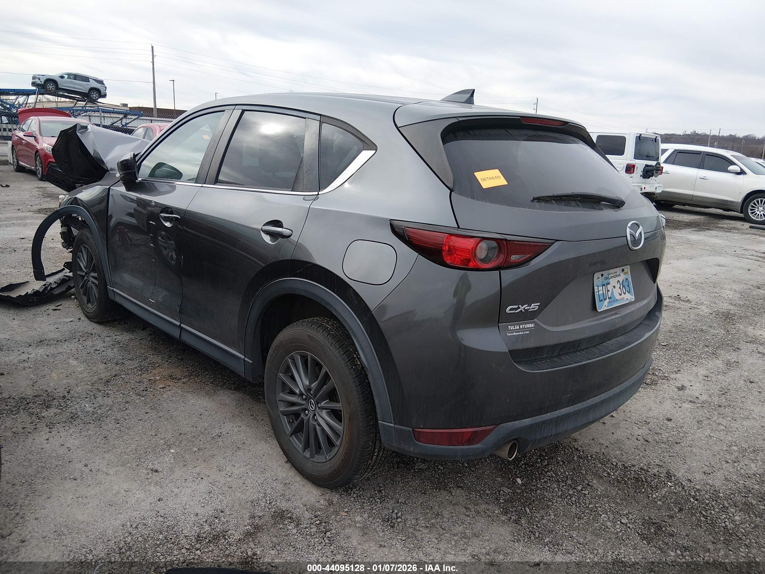 MAZDA CX-5 image 3