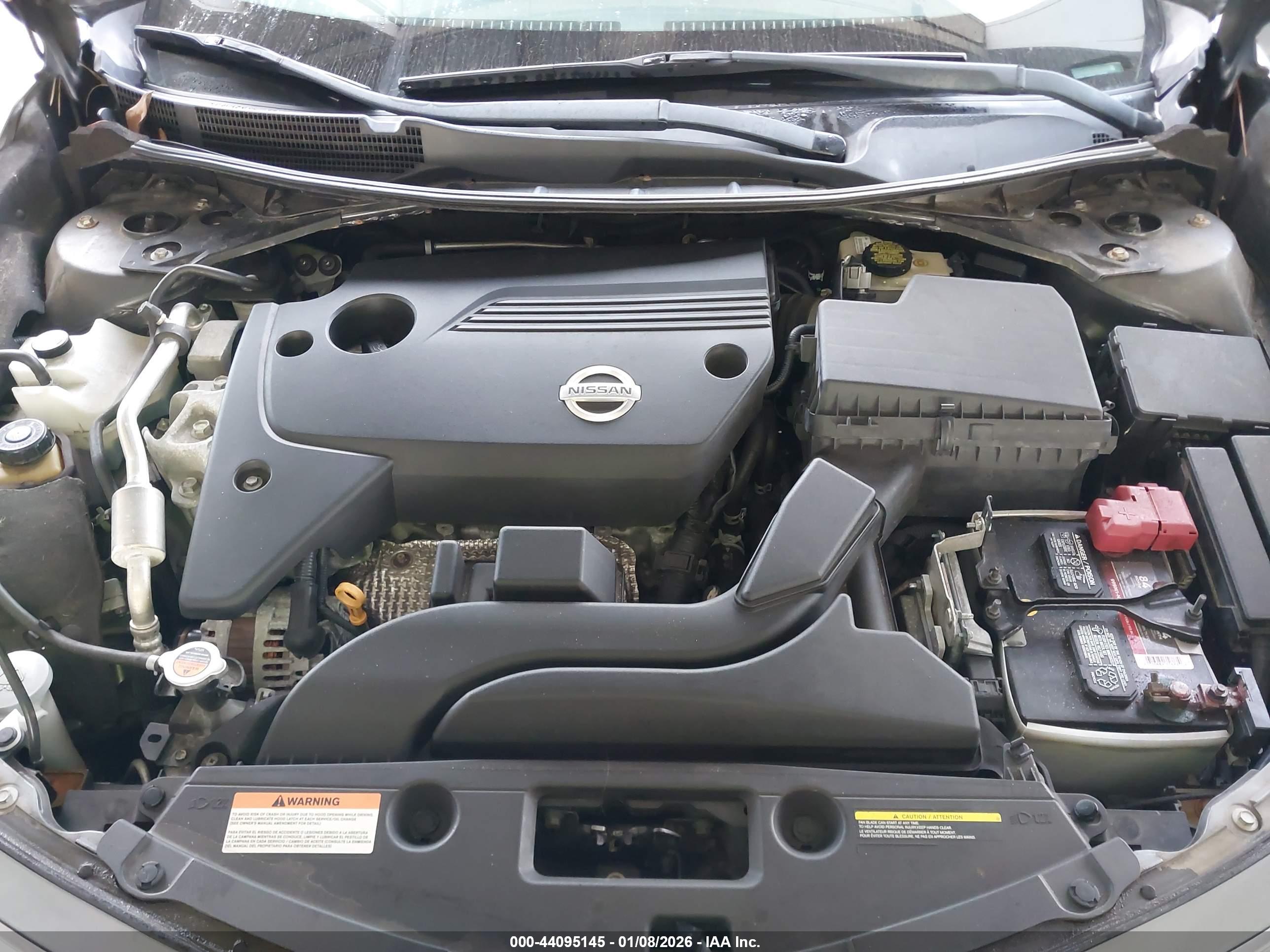 NISSAN ALTIMA image 10
