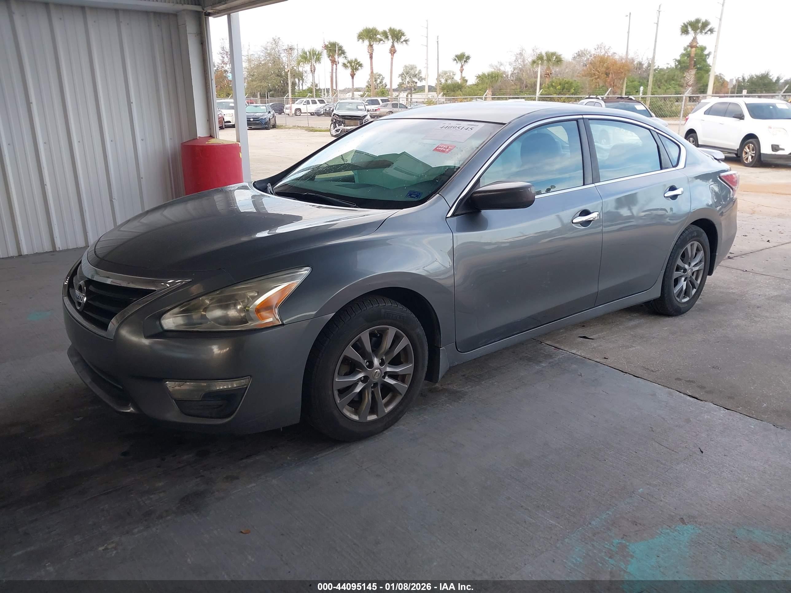 NISSAN ALTIMA image 2