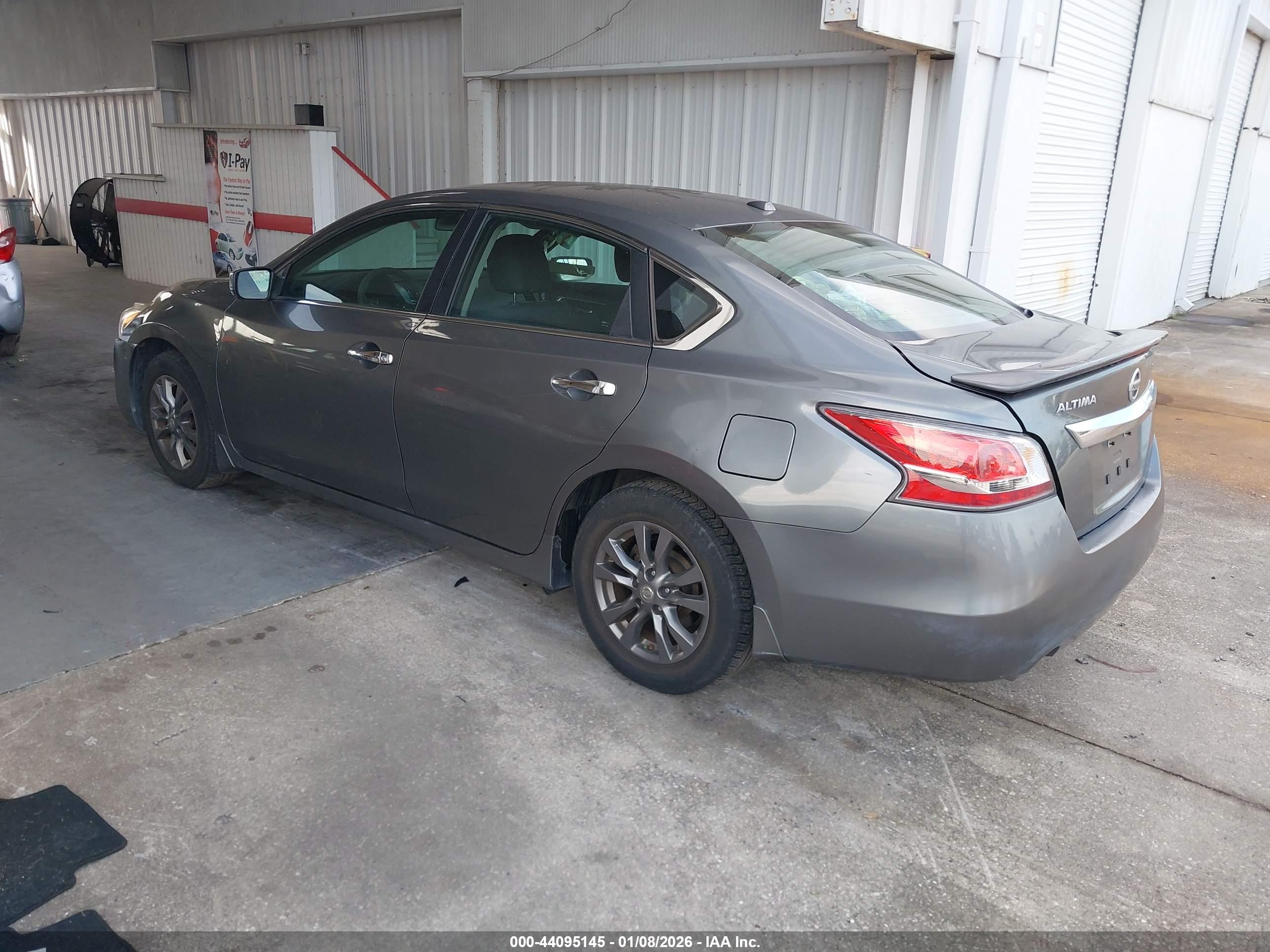 NISSAN ALTIMA image 3