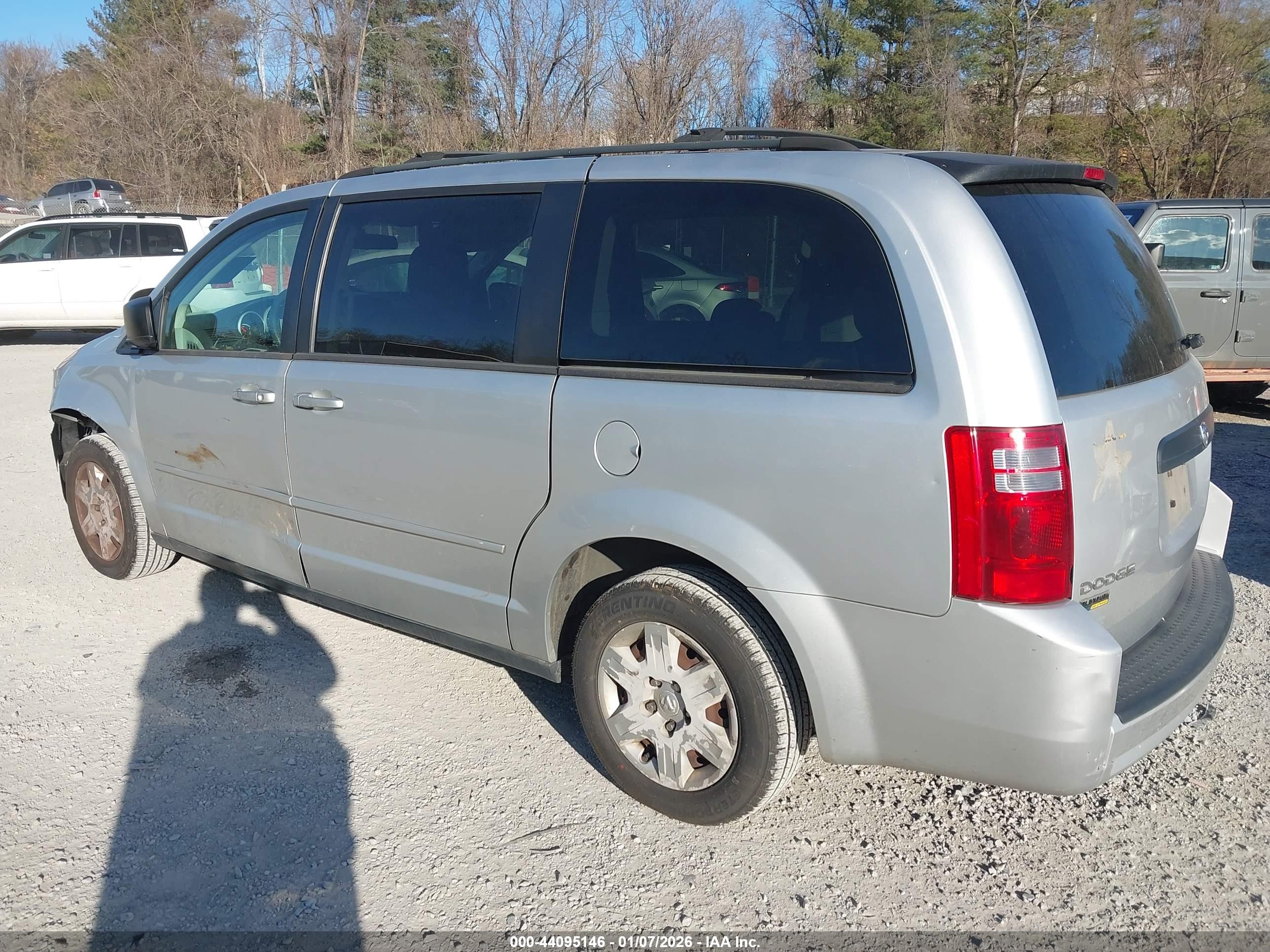 DODGE GRAND image 3