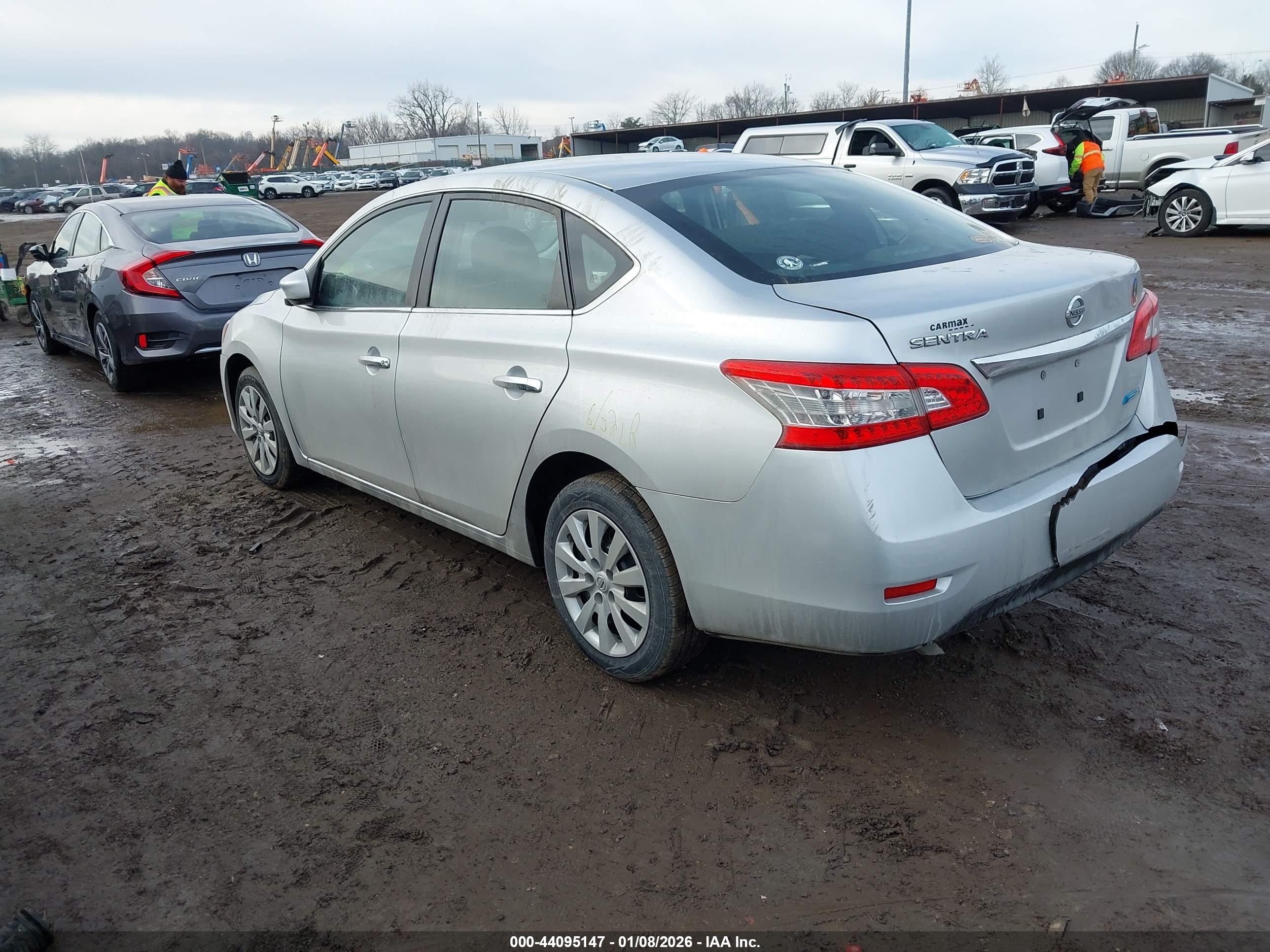 NISSAN SENTRA image 3