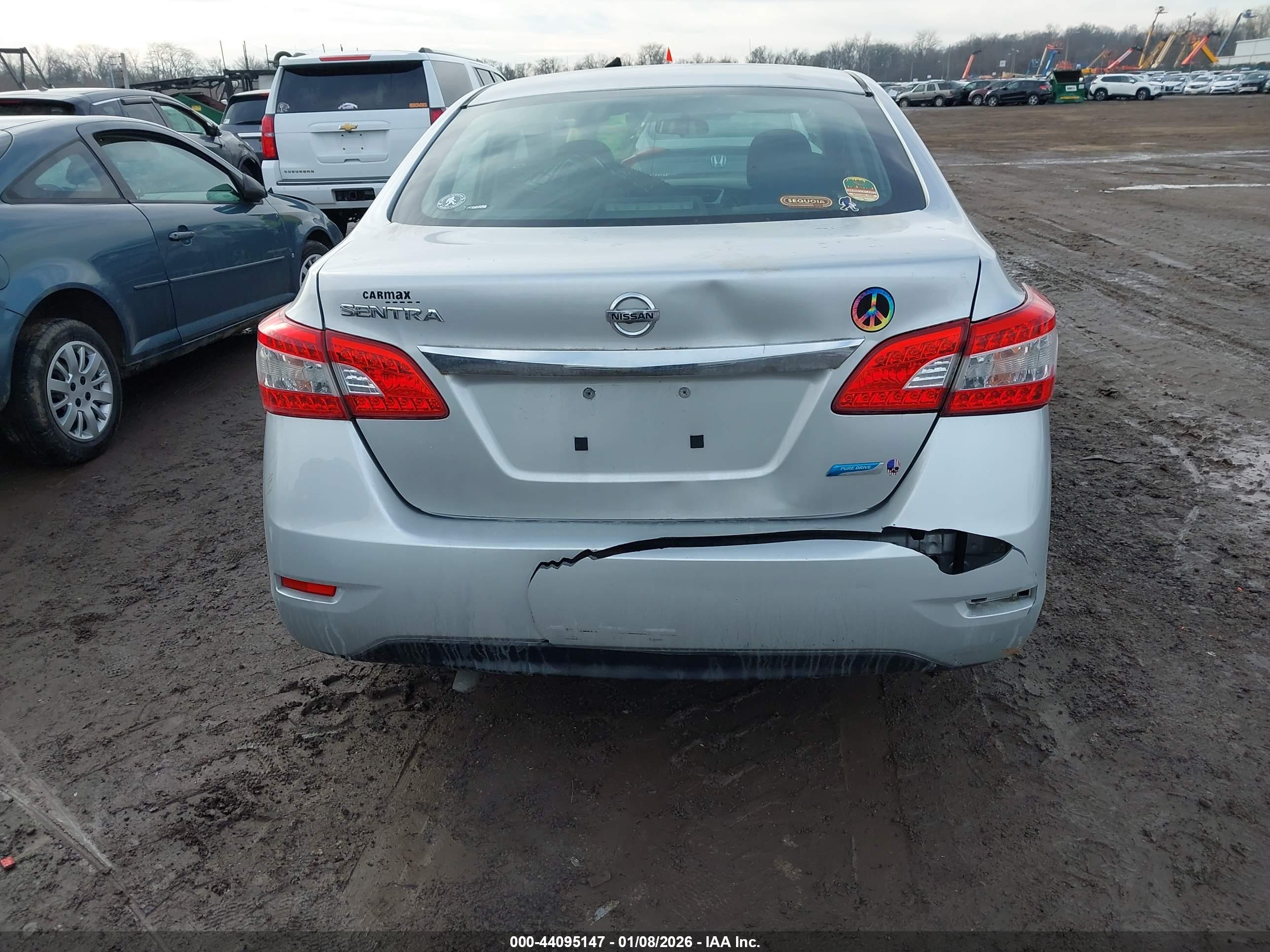 NISSAN SENTRA image 6