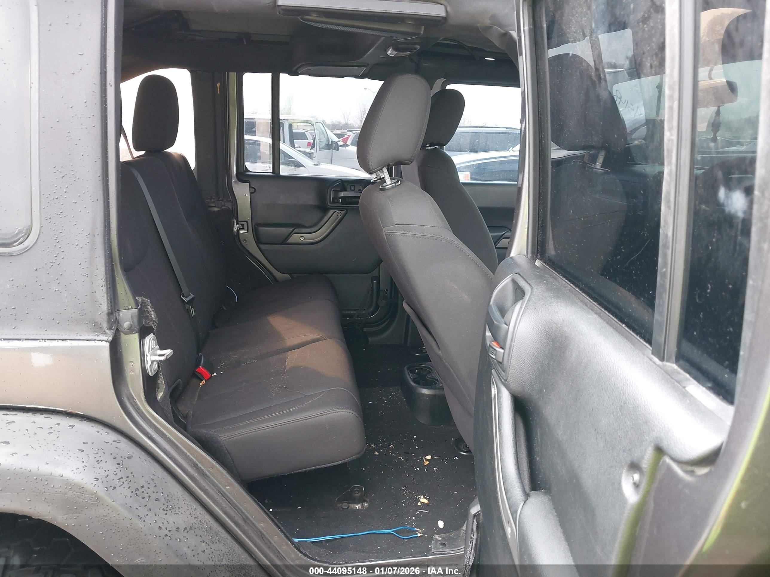 JEEP WRANGLER image 8