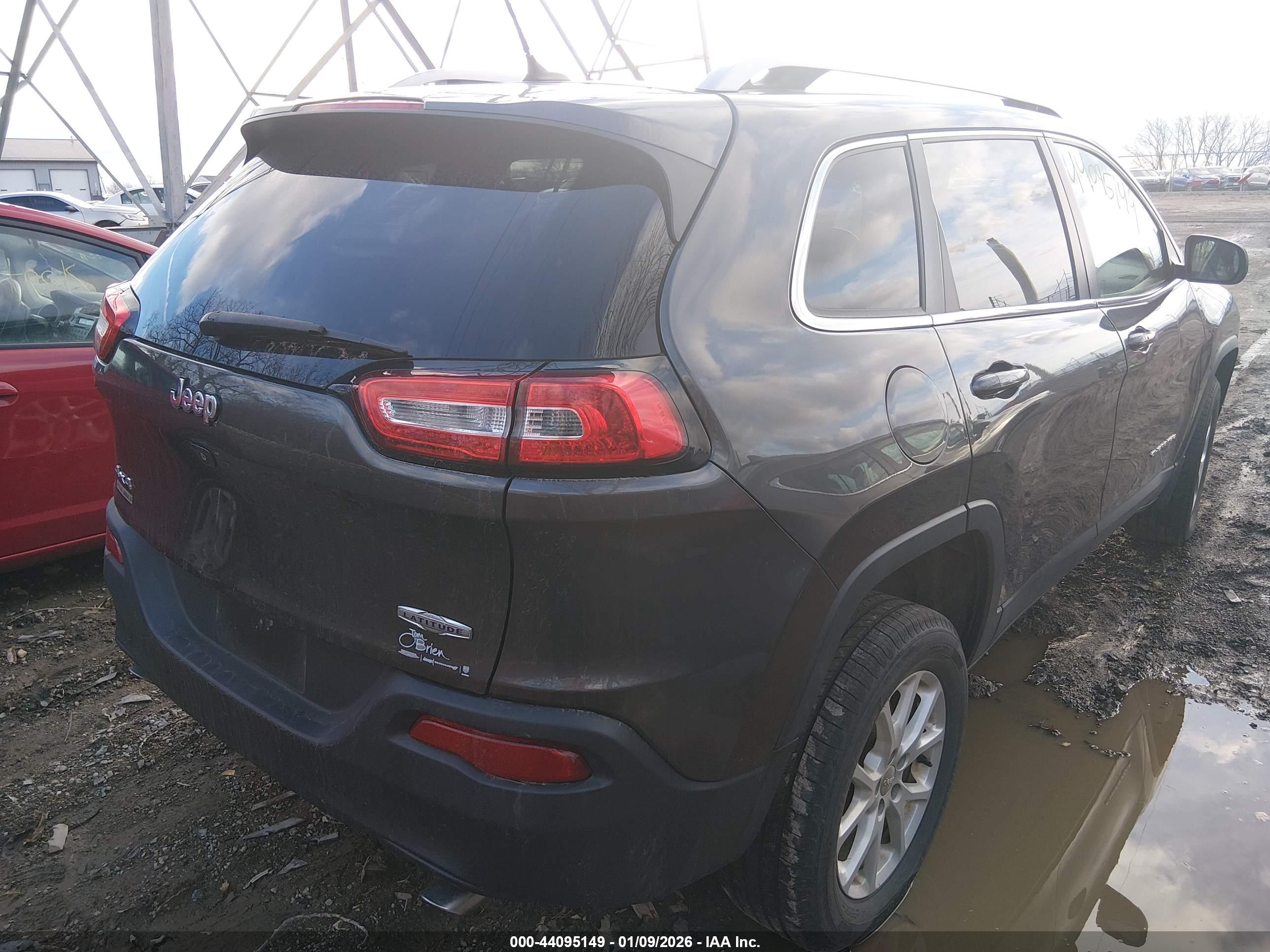 JEEP CHEROKEE image 4