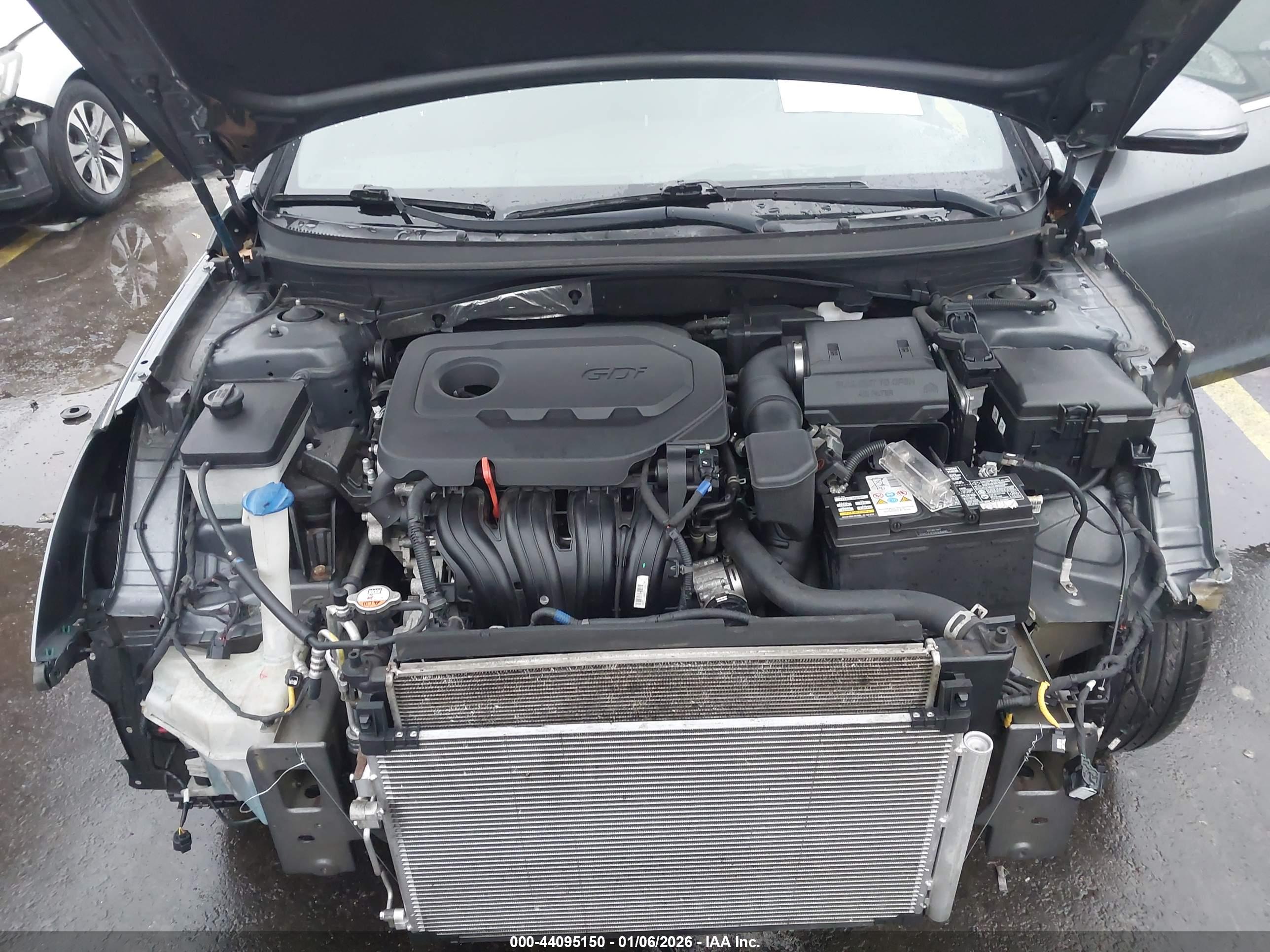 HYUNDAI SONATA image 10
