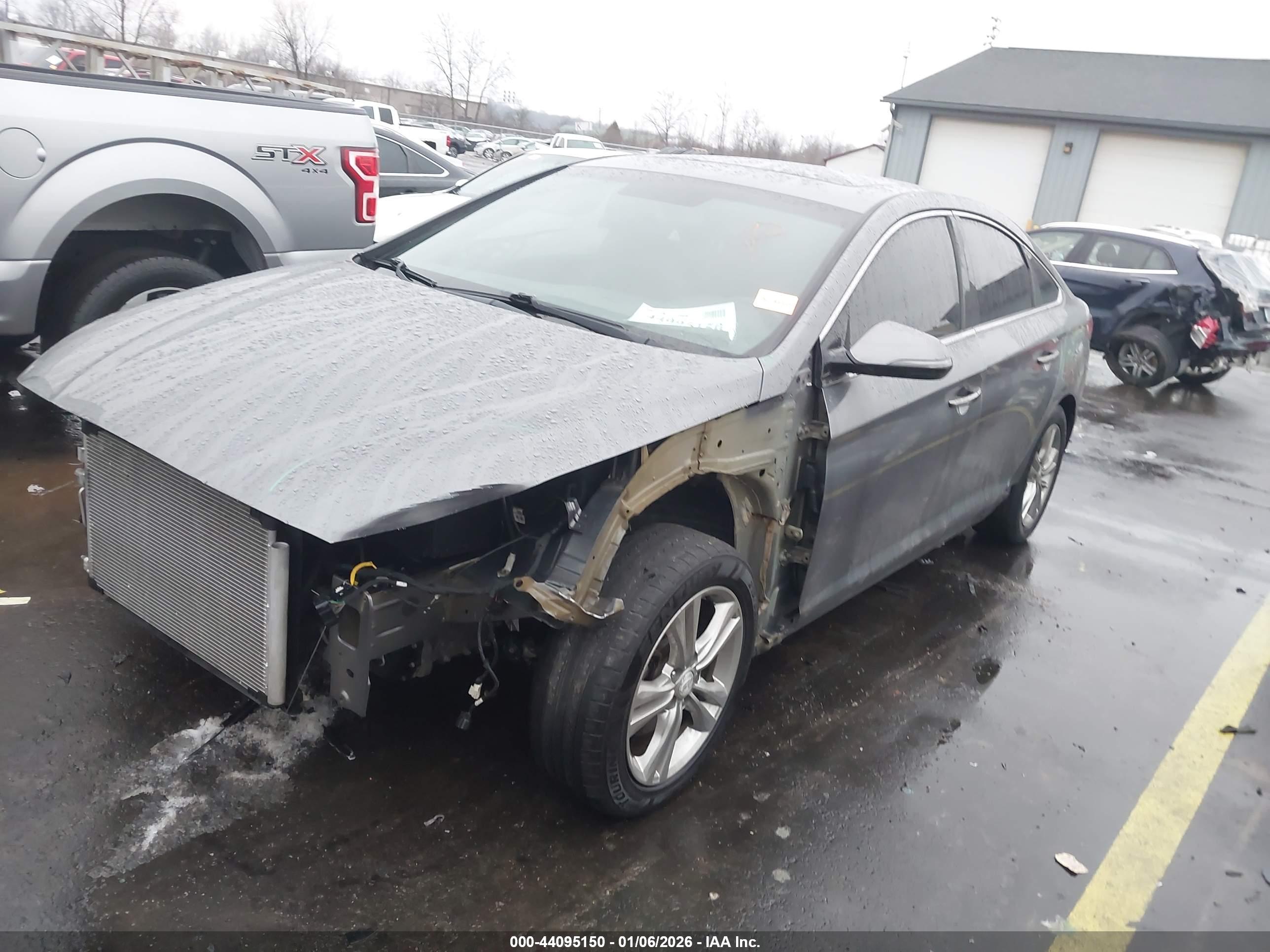 HYUNDAI SONATA image 2