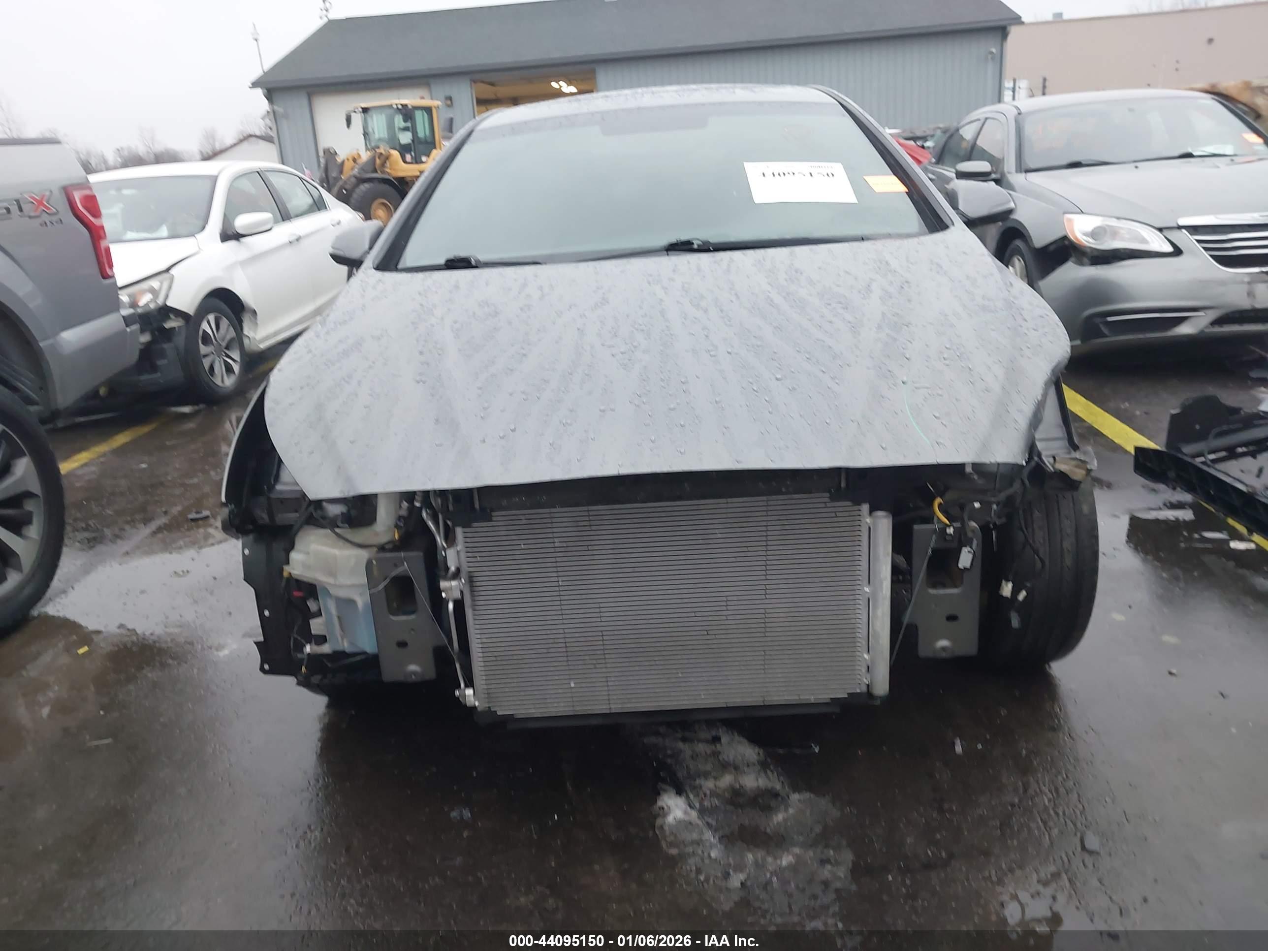 HYUNDAI SONATA image 6