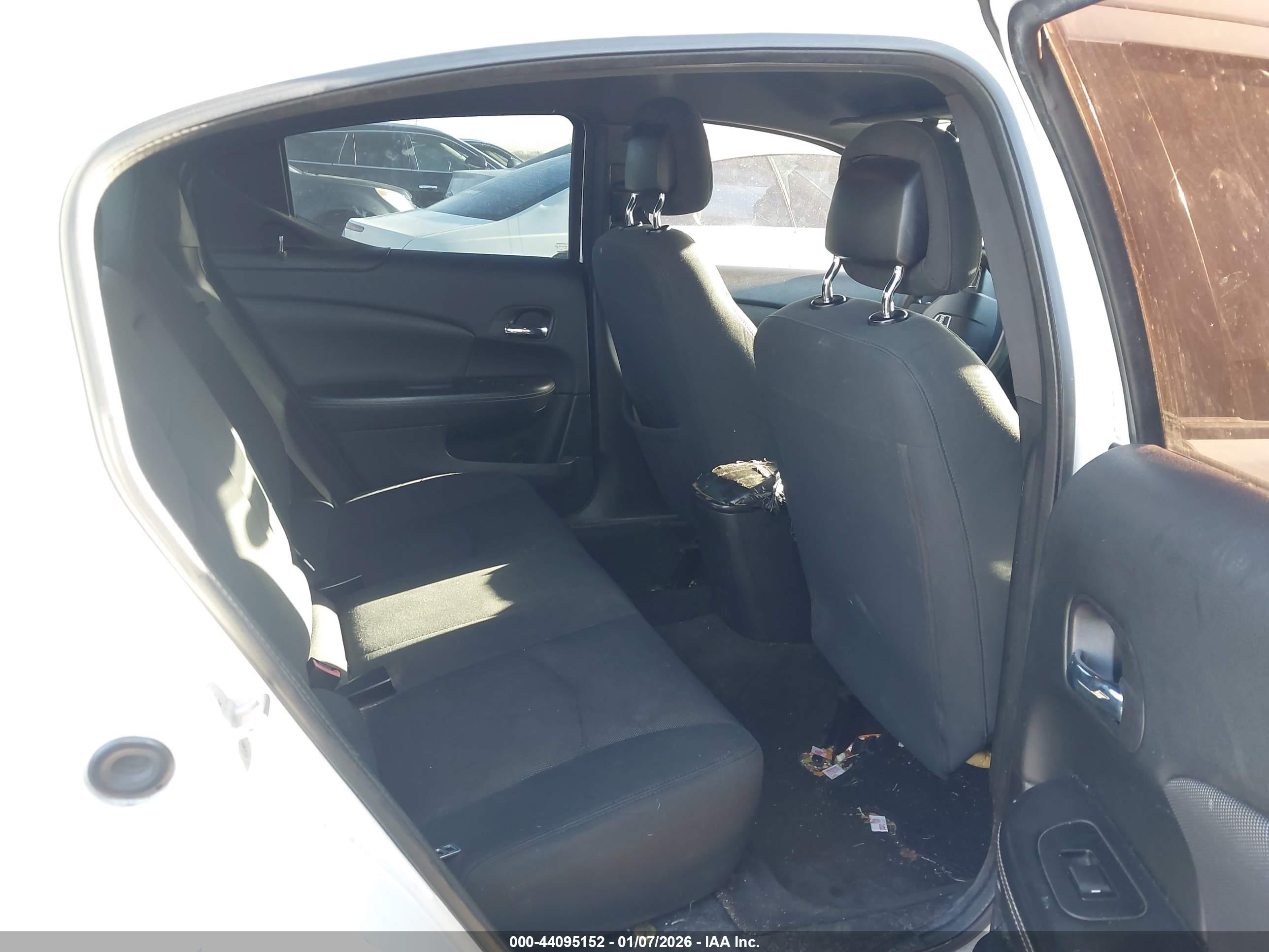 DODGE AVENGER image 8