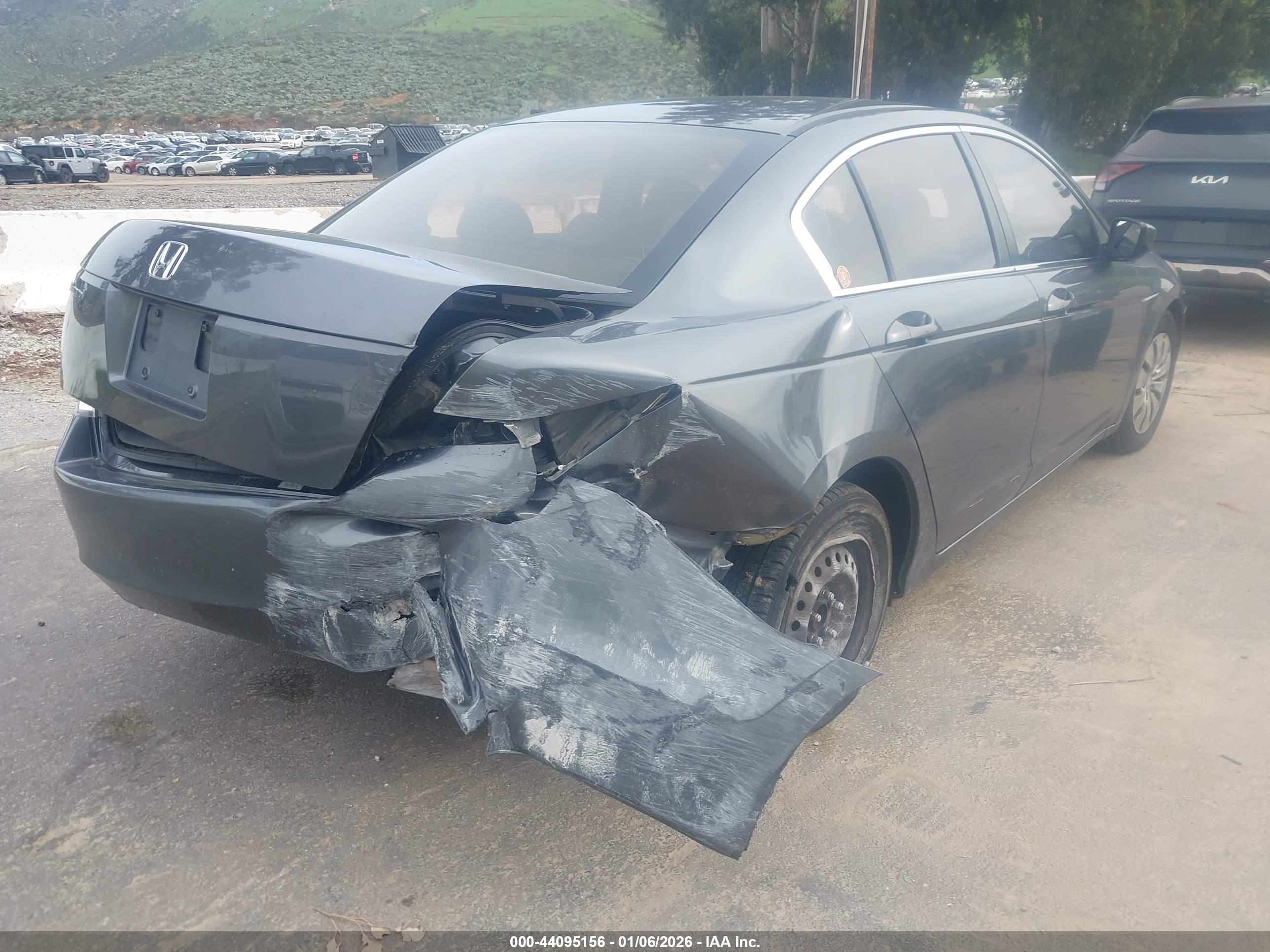 HONDA ACCORD image 4
