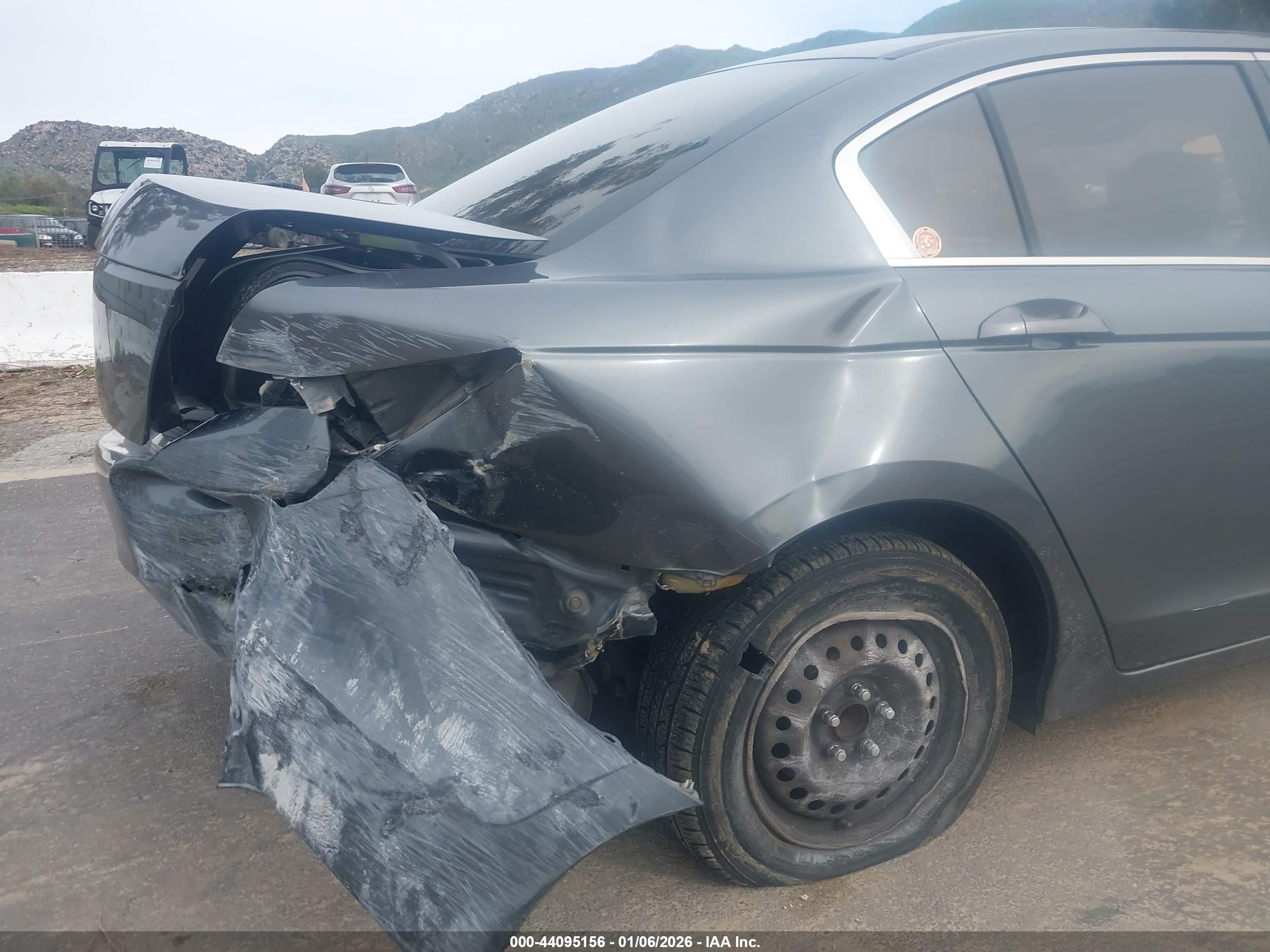 HONDA ACCORD image 6