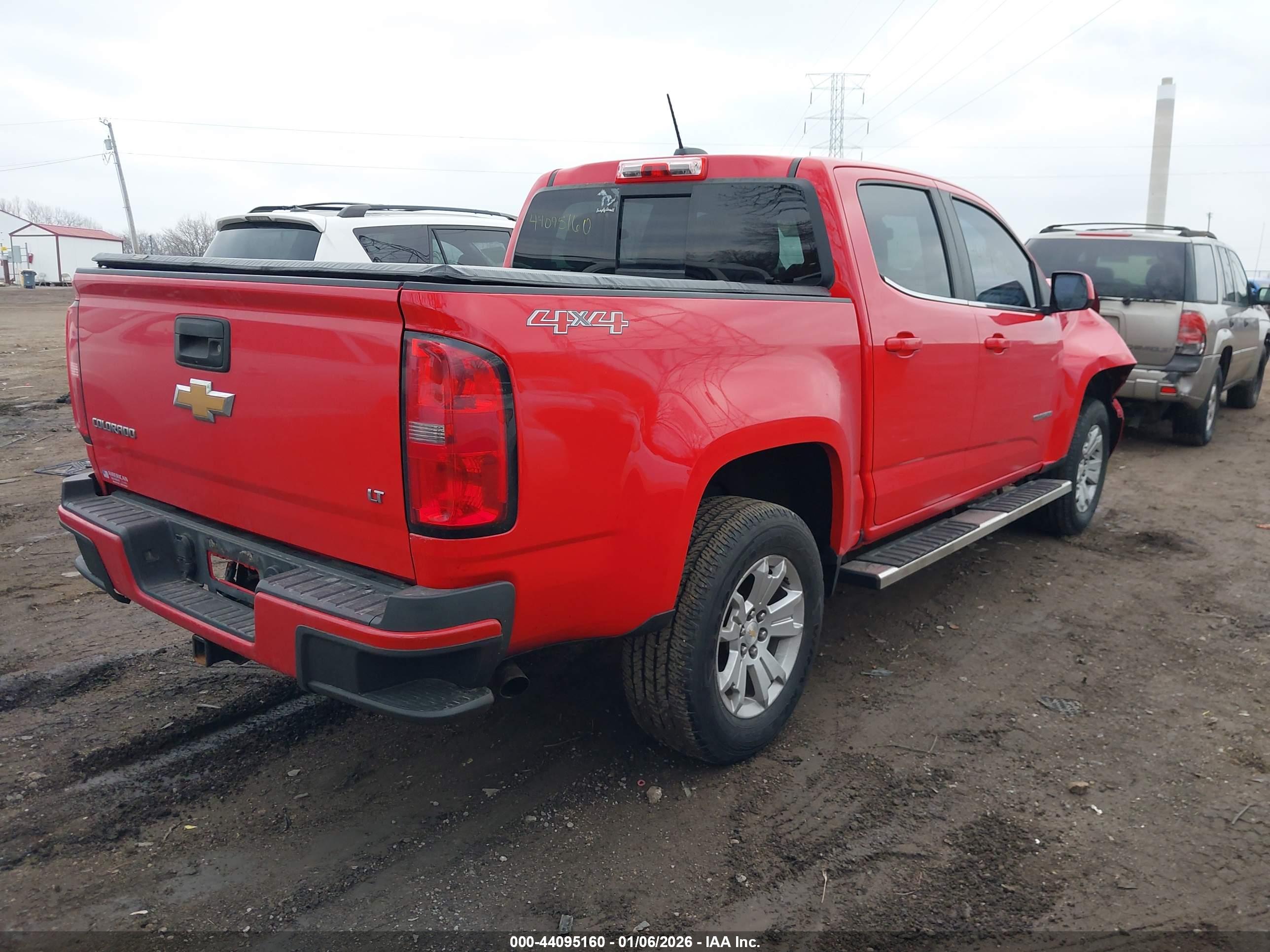 CHEVROLET COLORADO image 4