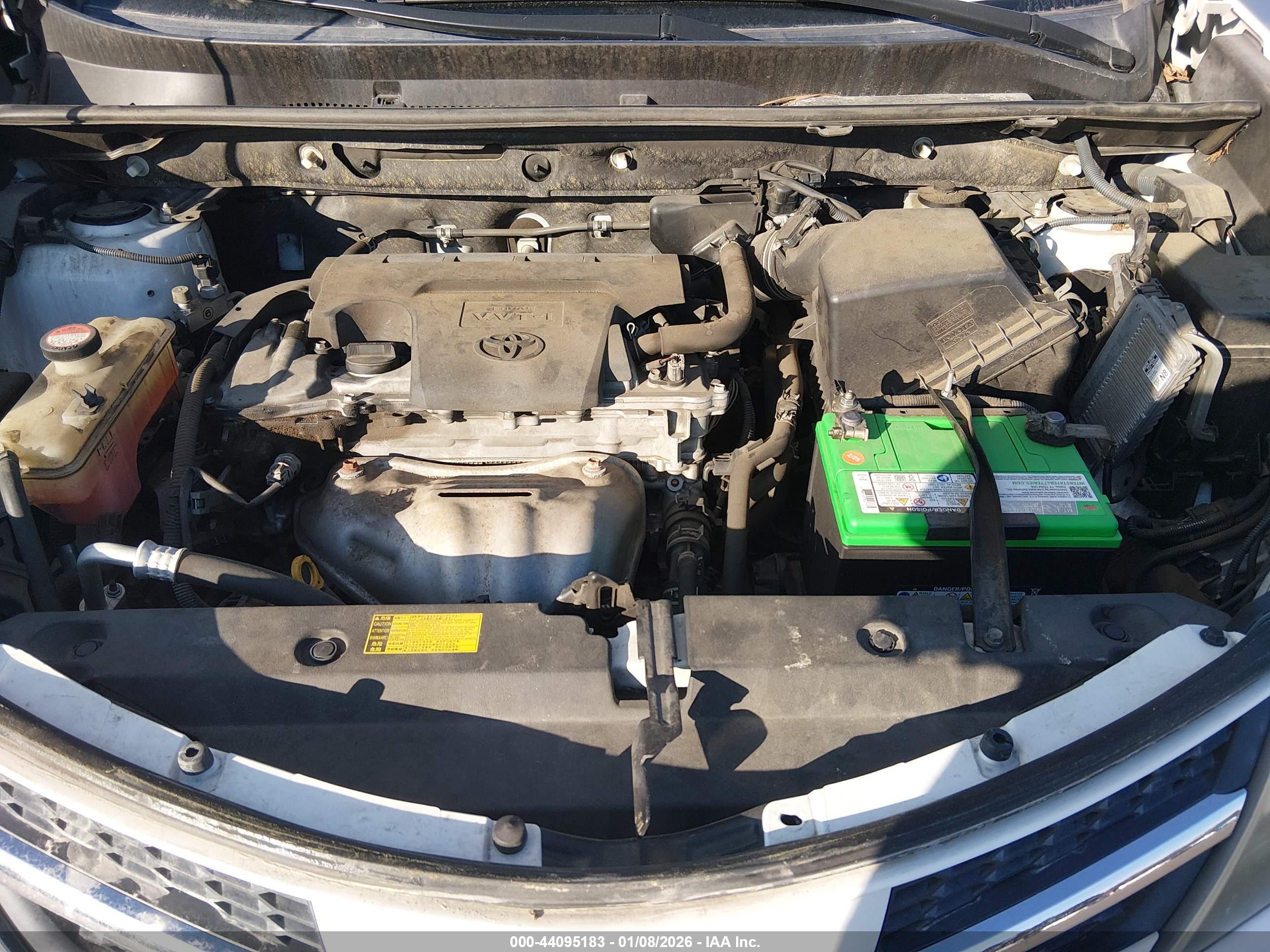 TOYOTA RAV4 image 10