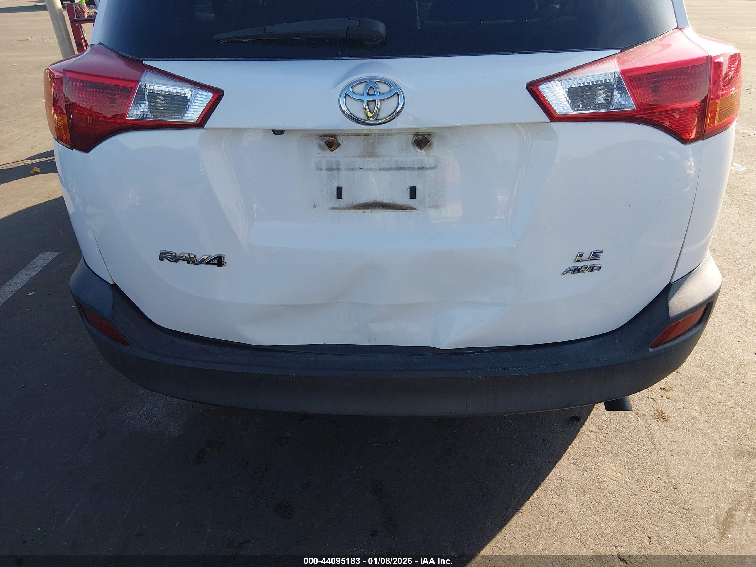 TOYOTA RAV4 image 6