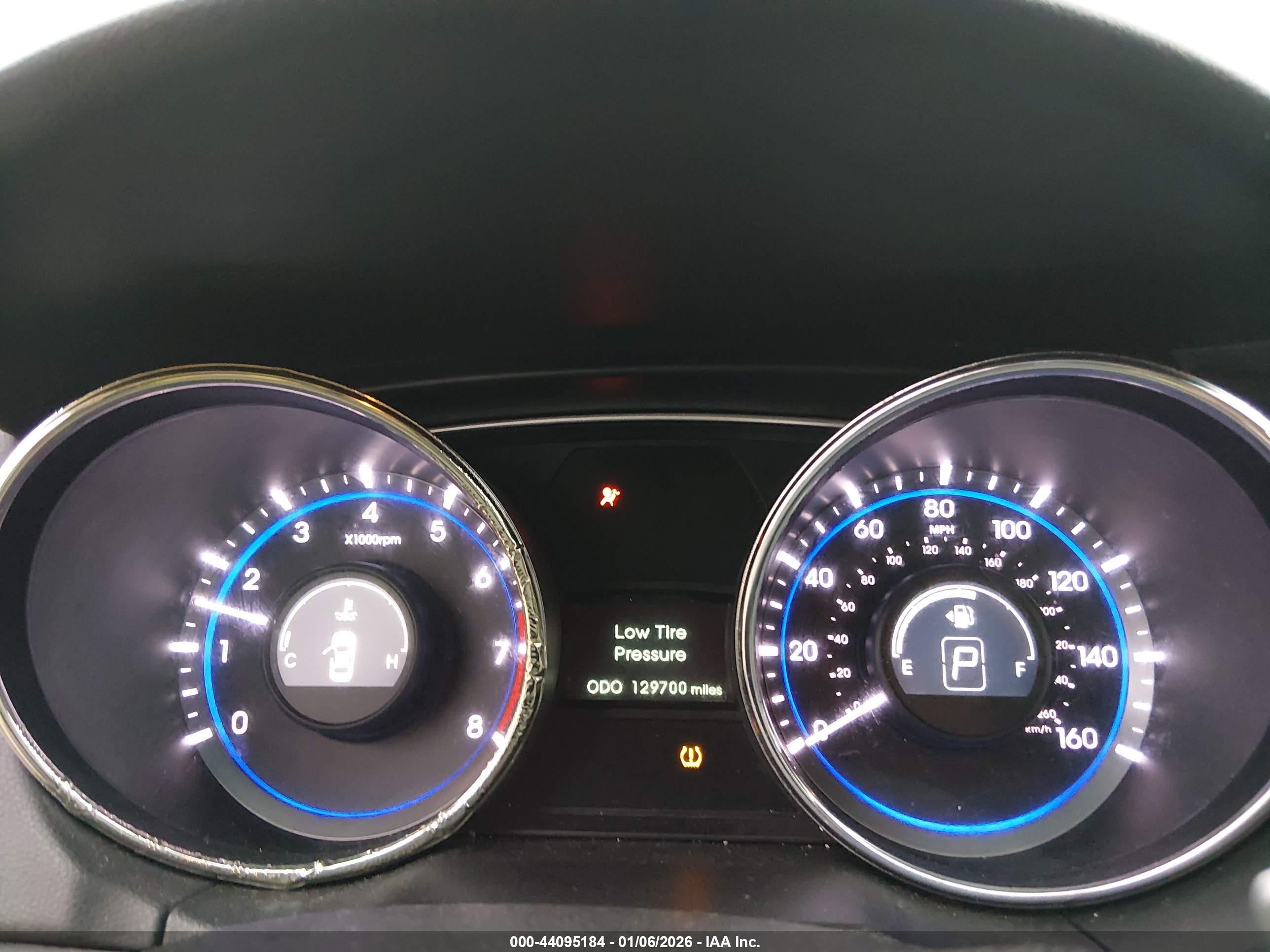 HYUNDAI SONATA image 7