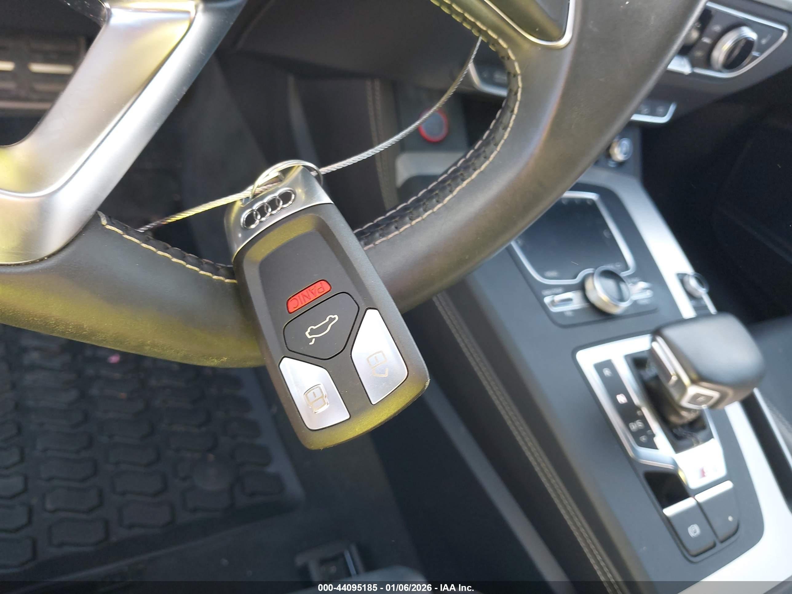 AUDI SQ5 image 11