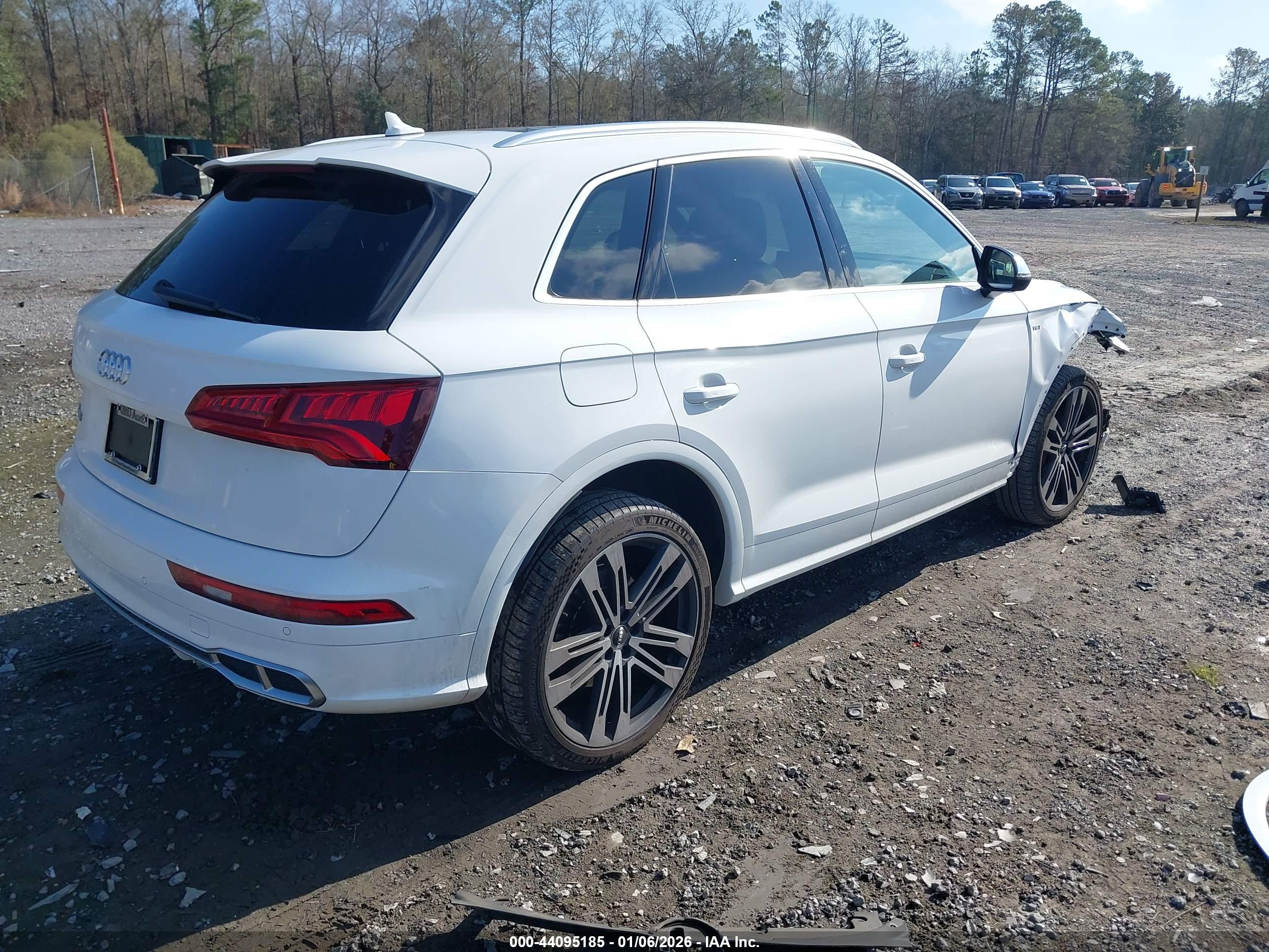 AUDI SQ5 image 4