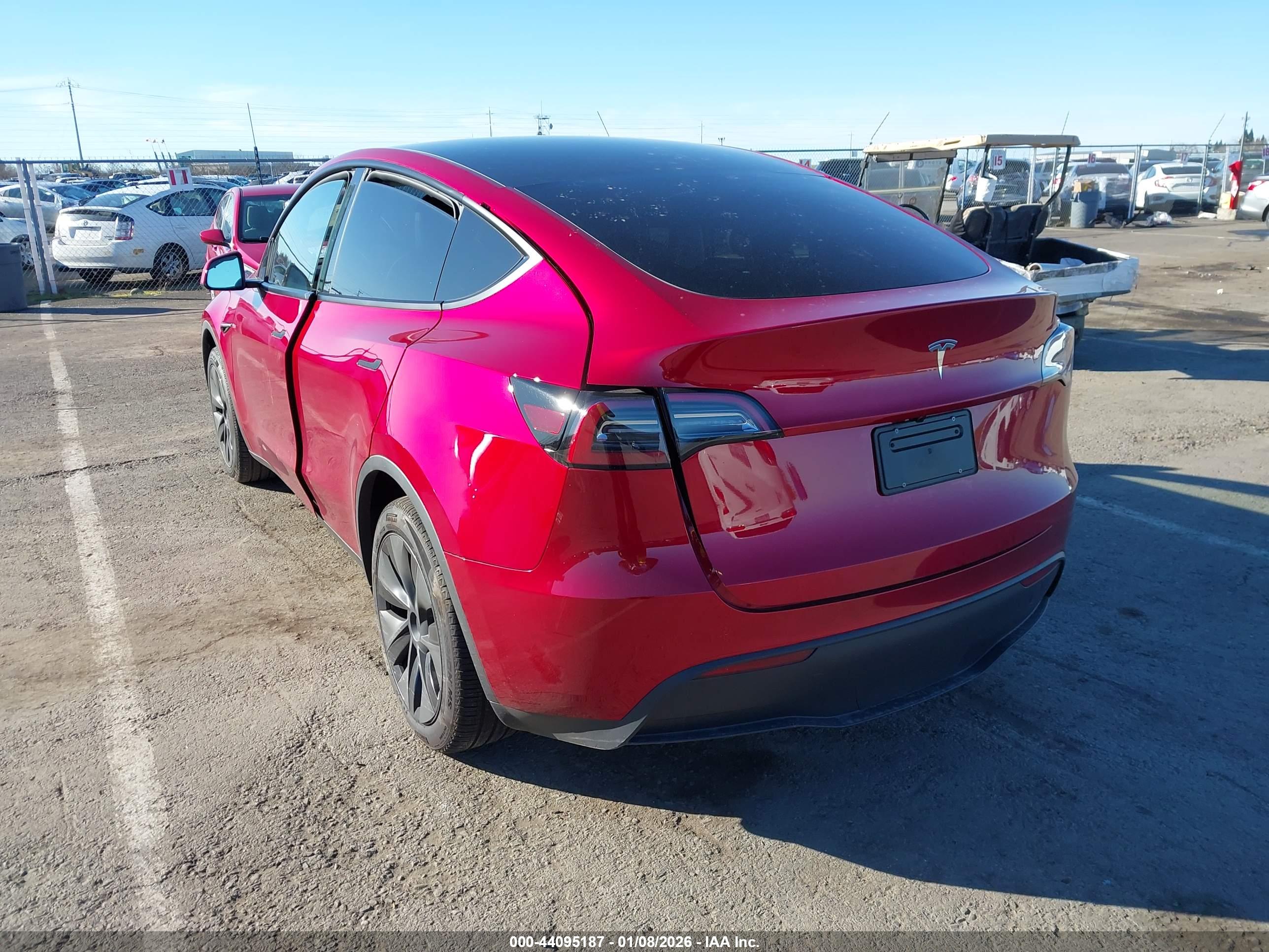 TESLA MODEL image 3