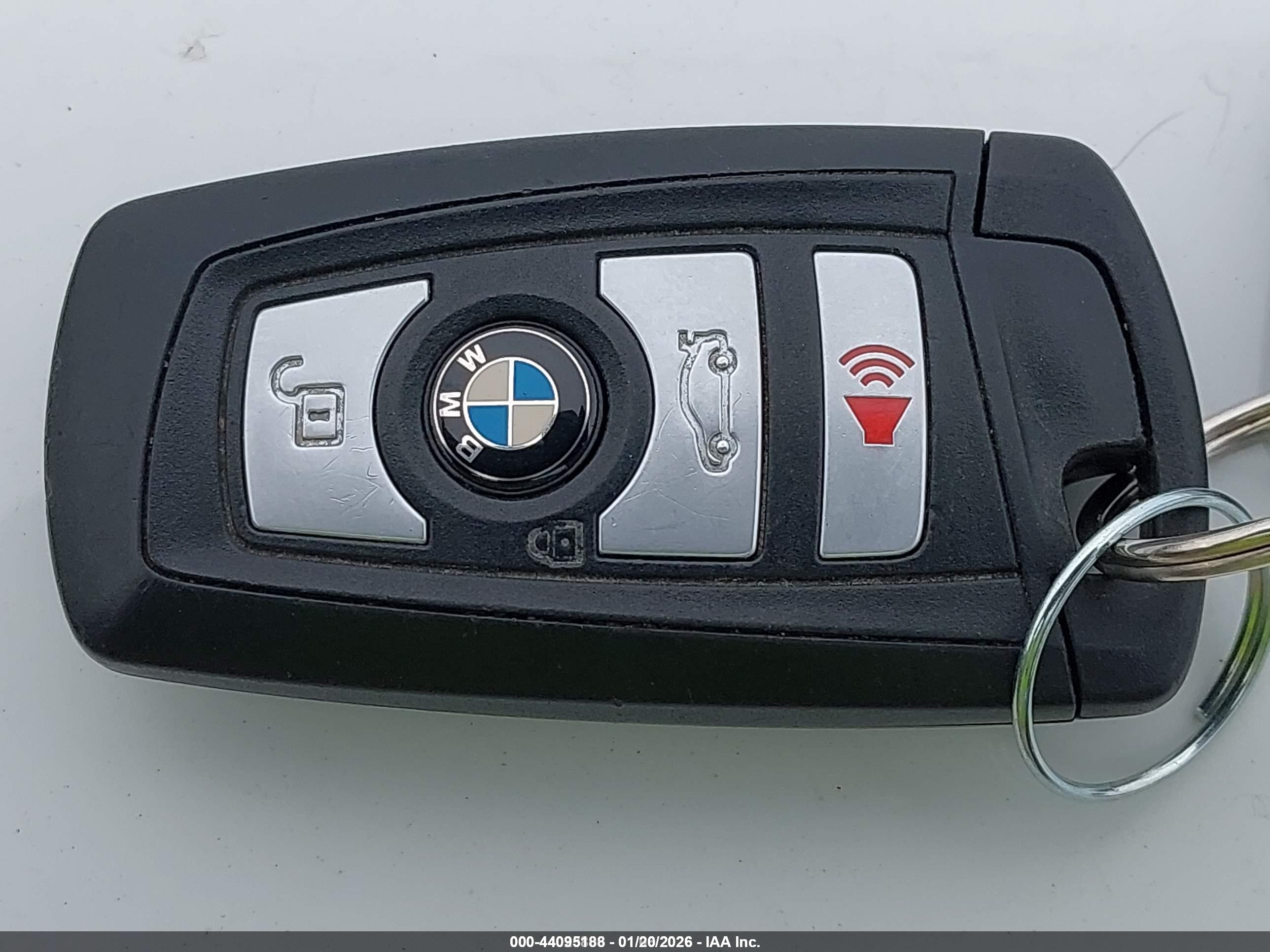 BMW 528I image 11