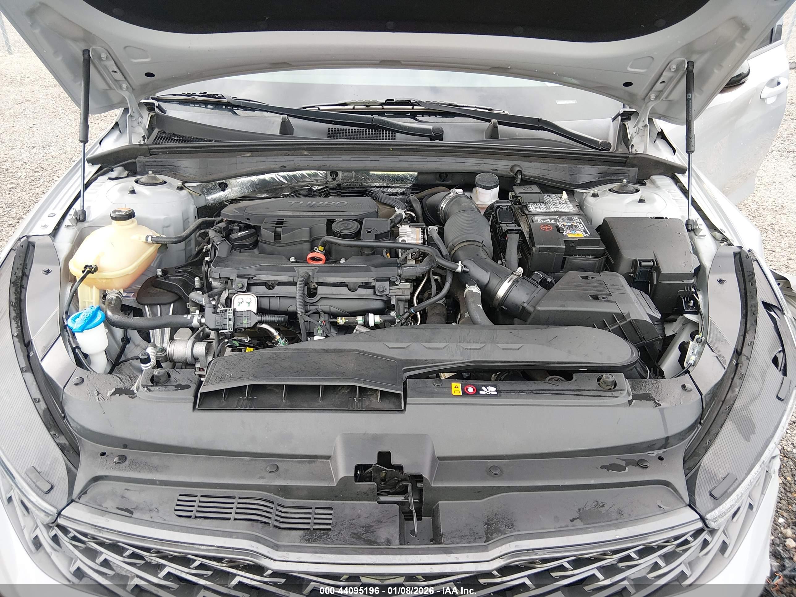 KIA K5 image 10