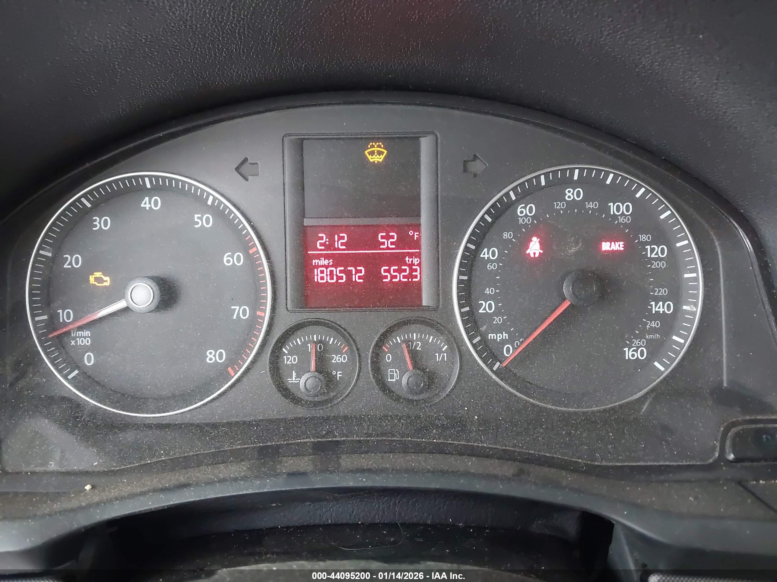 VOLKSWAGEN JETTA image 7
