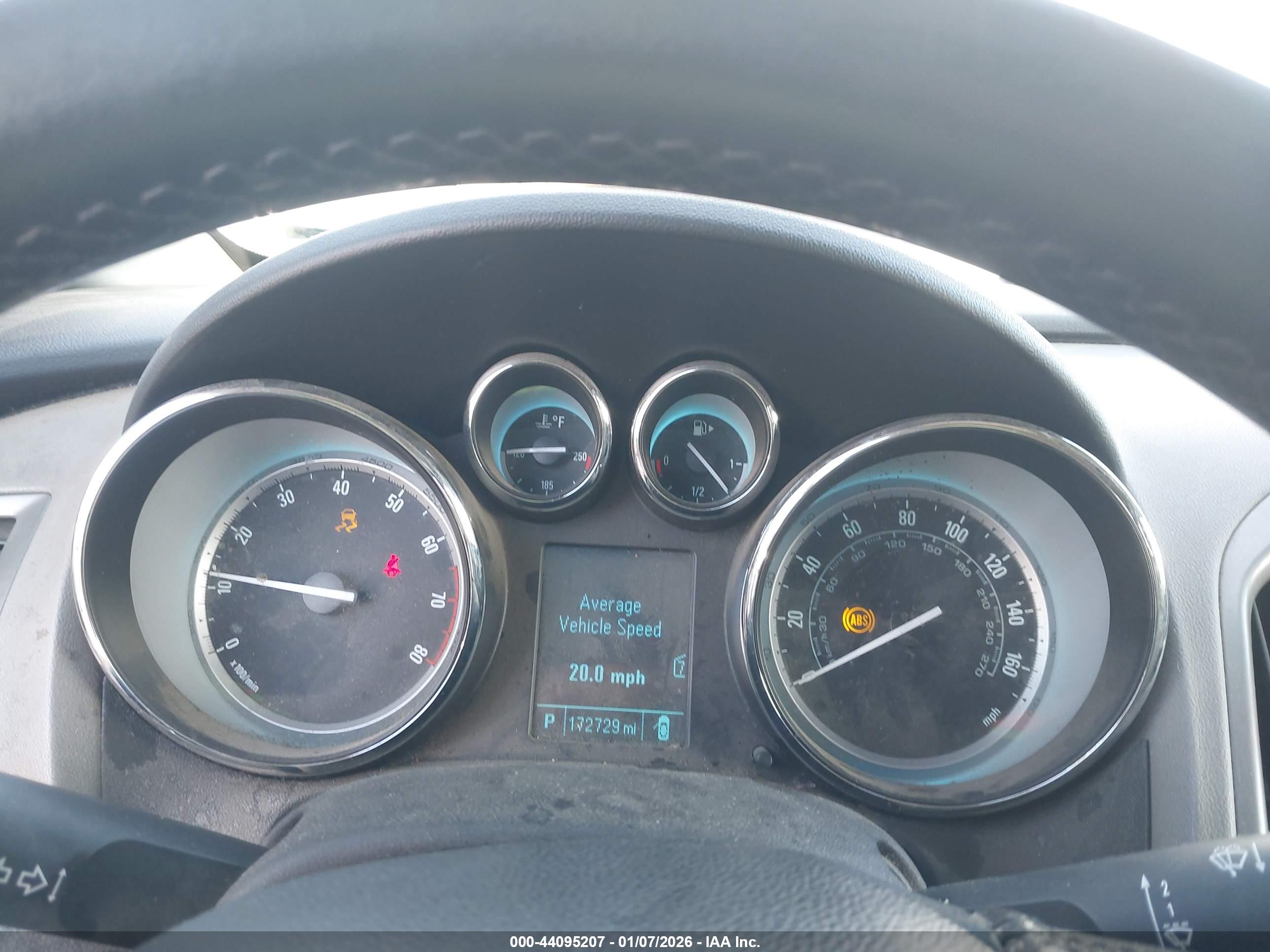 BUICK VERANO image 7