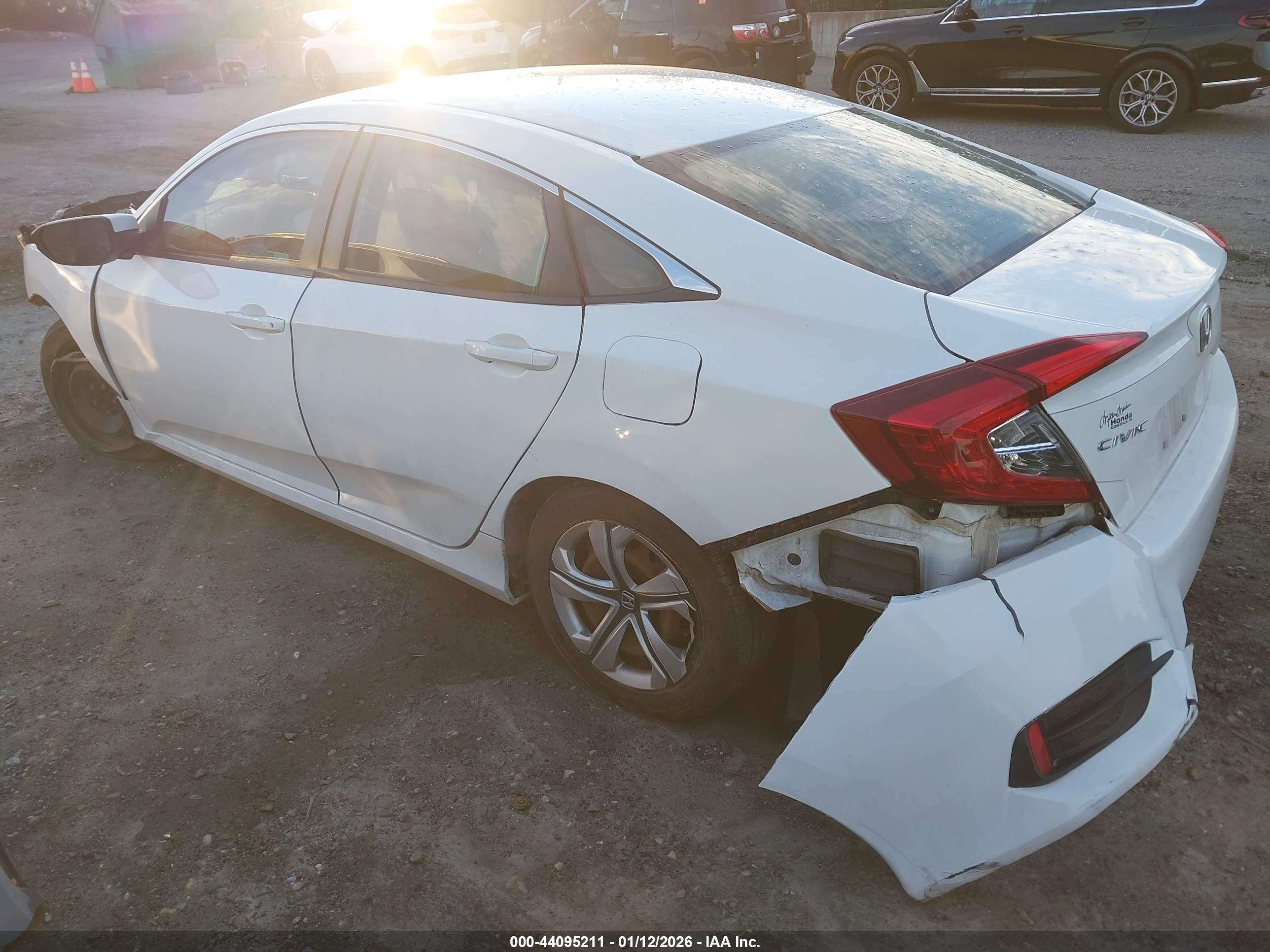 HONDA CIVIC image 3