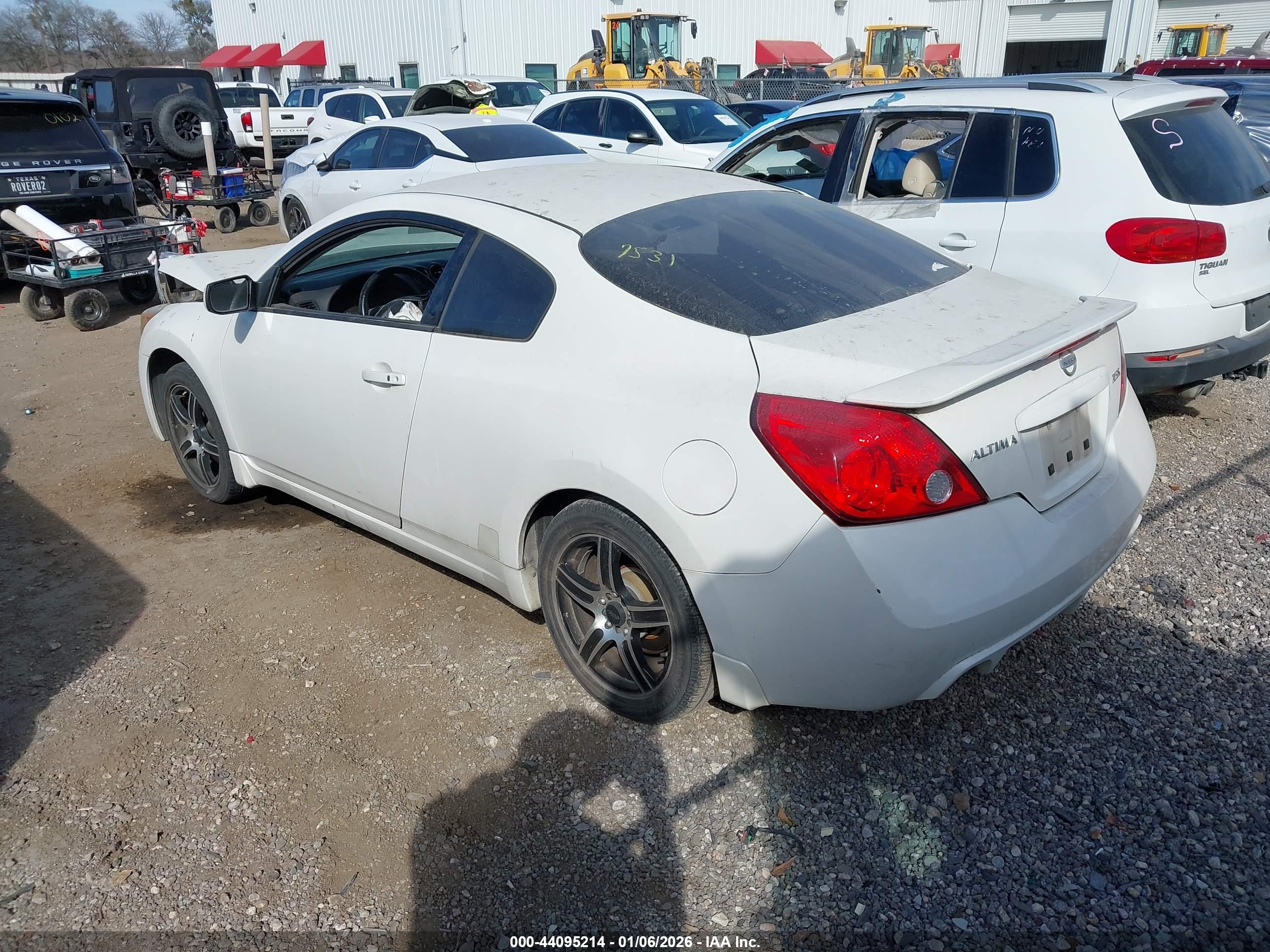 NISSAN ALTIMA image 3