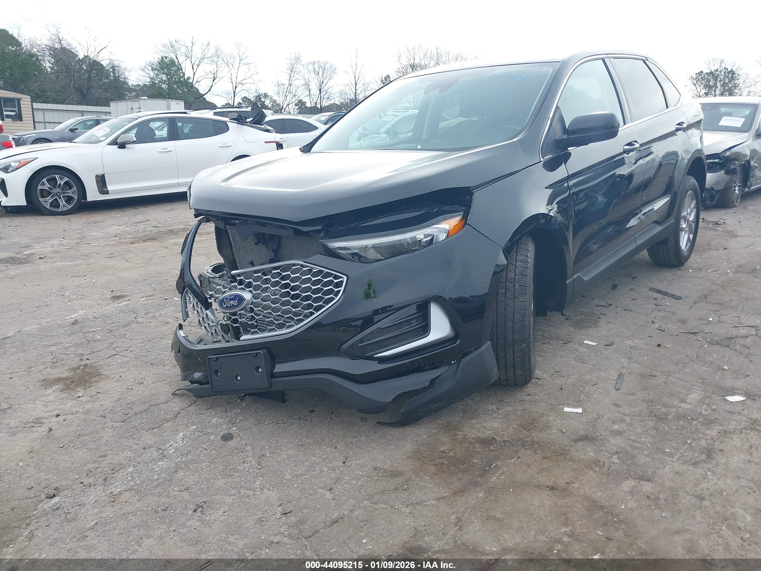 FORD EDGE image 6