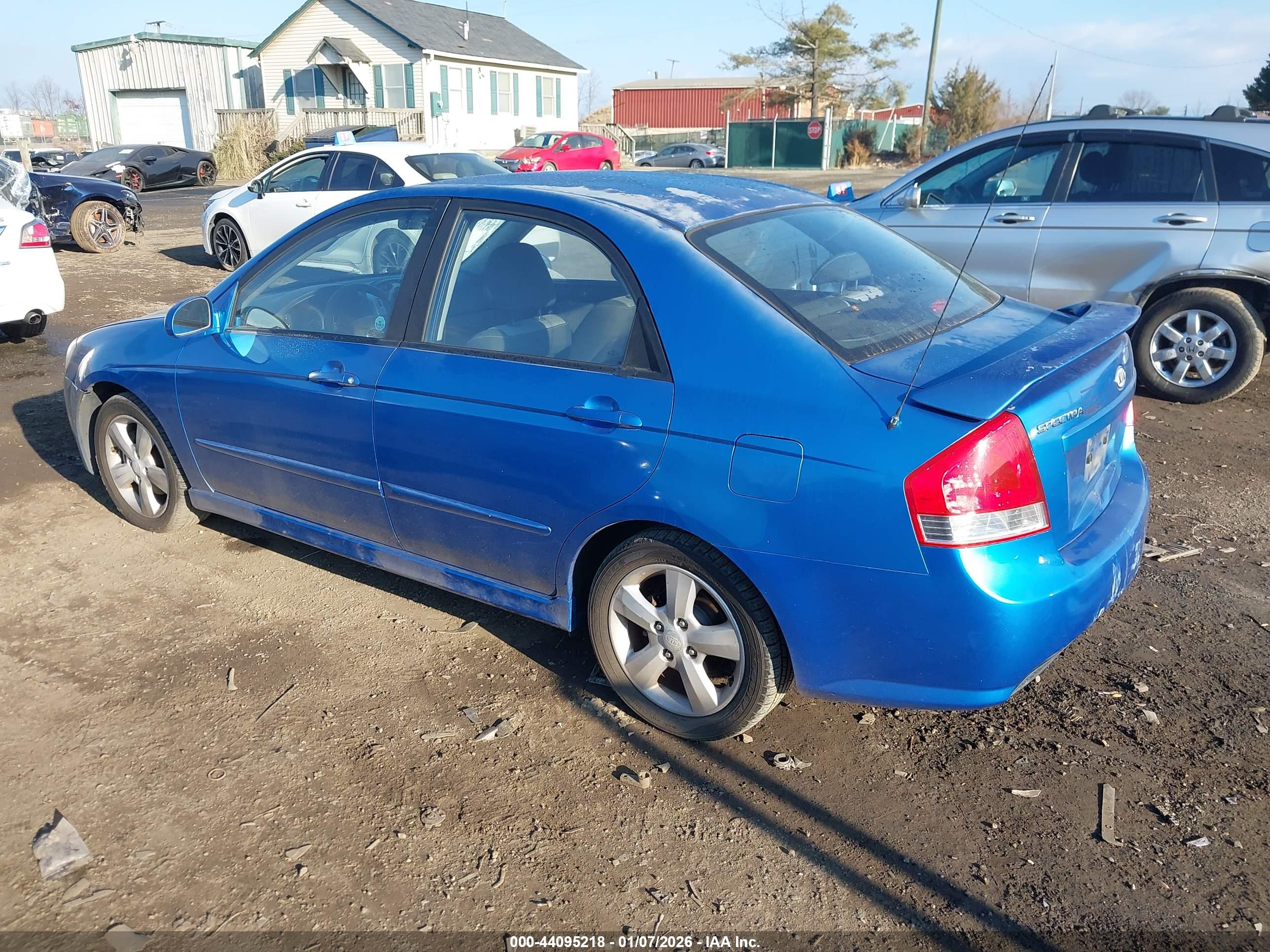 KIA SPECTRA image 3