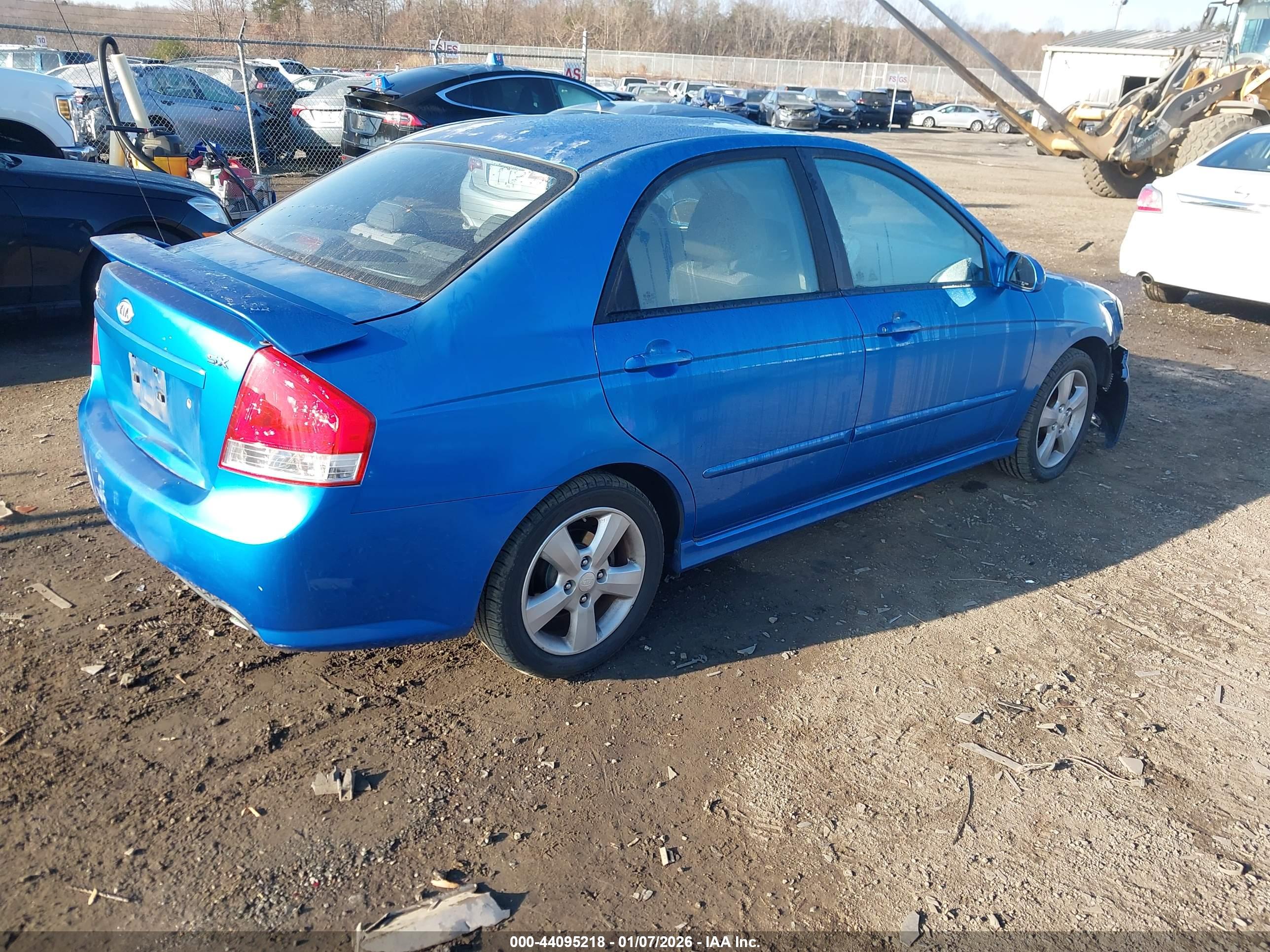 KIA SPECTRA image 4