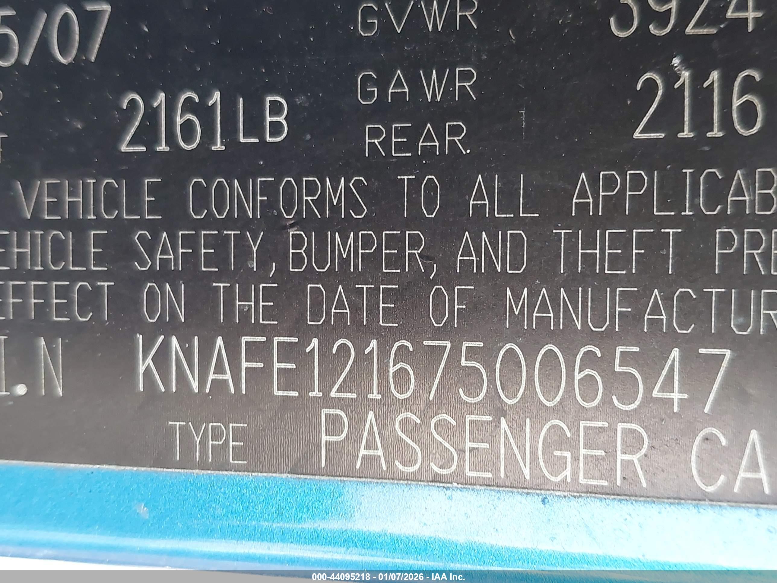 KIA SPECTRA image 9
