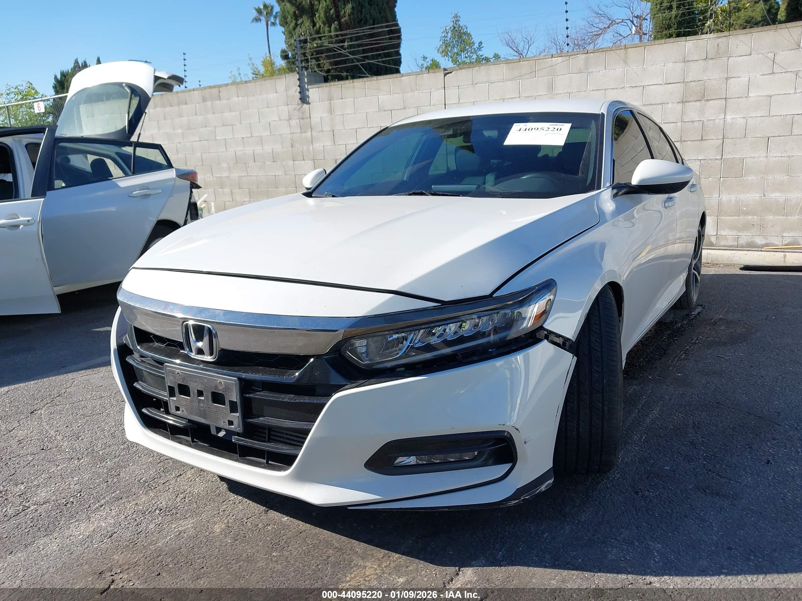 HONDA ACCORD image 2