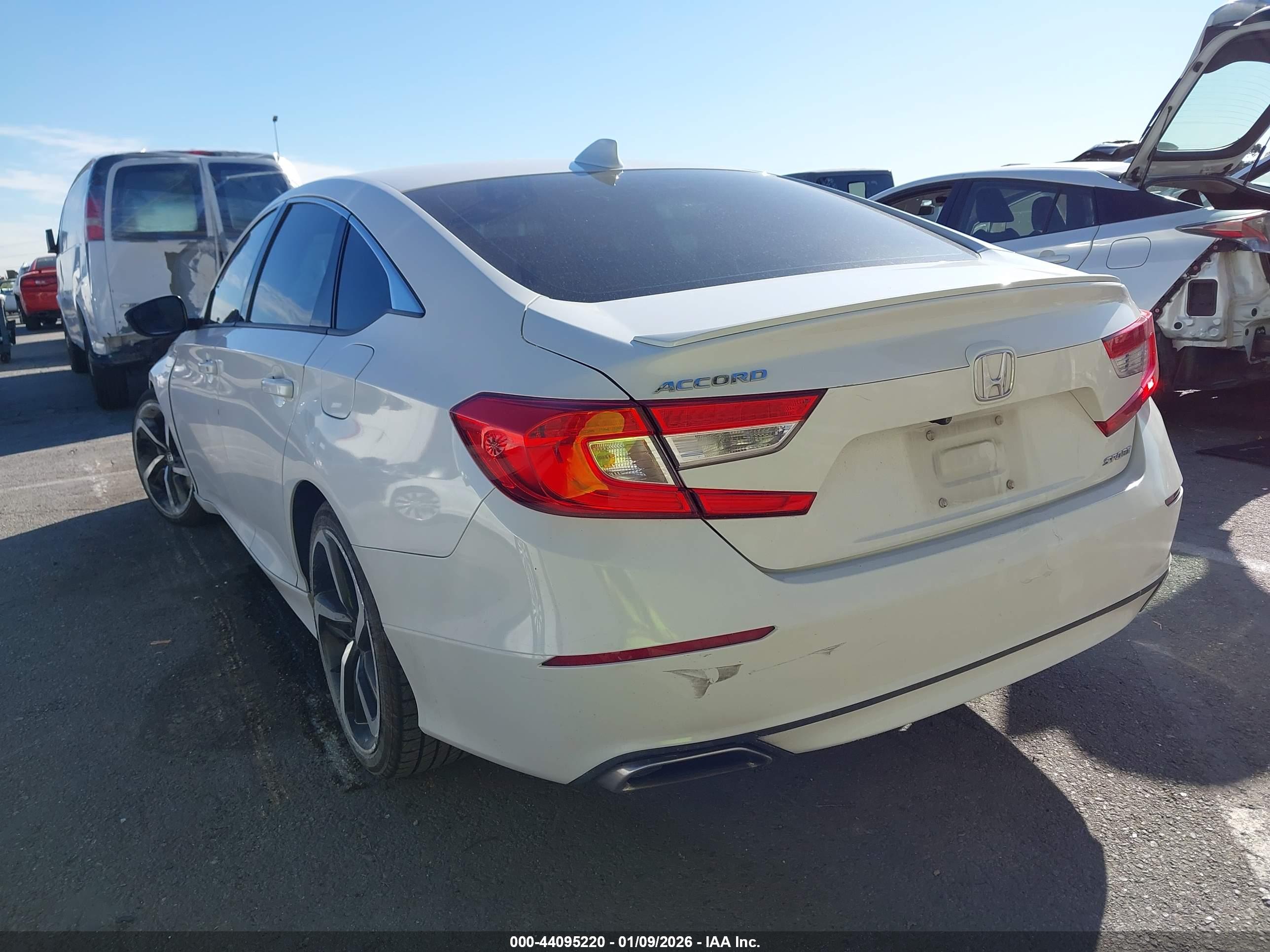 HONDA ACCORD image 3