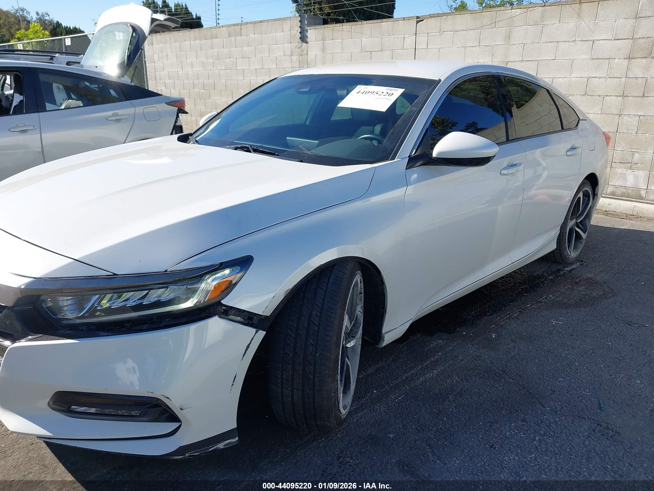 HONDA ACCORD image 6