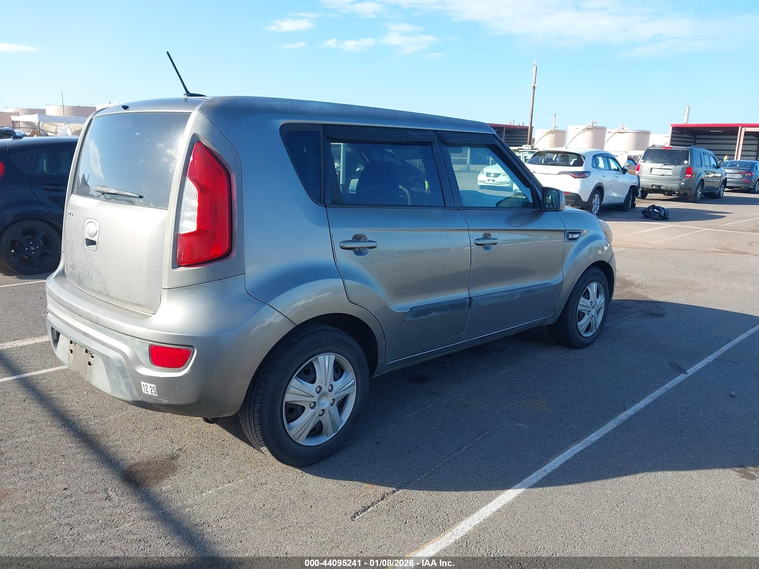 KIA SOUL image 4