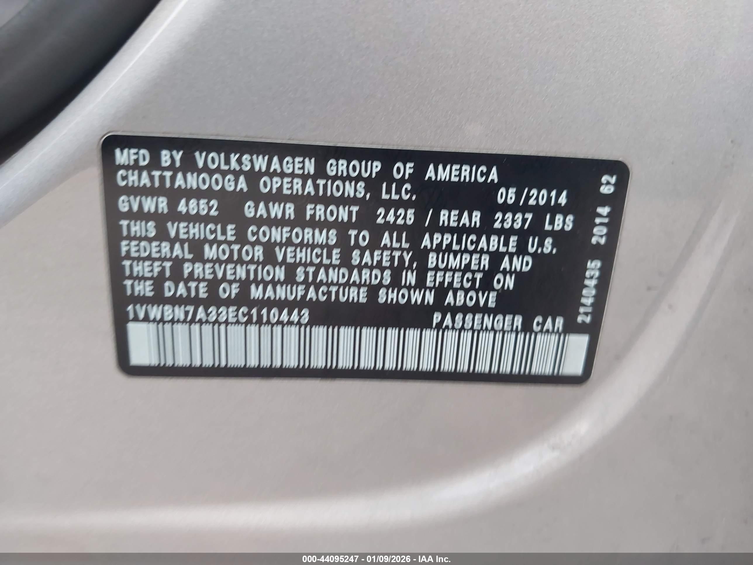 VOLKSWAGEN PASSAT image 9