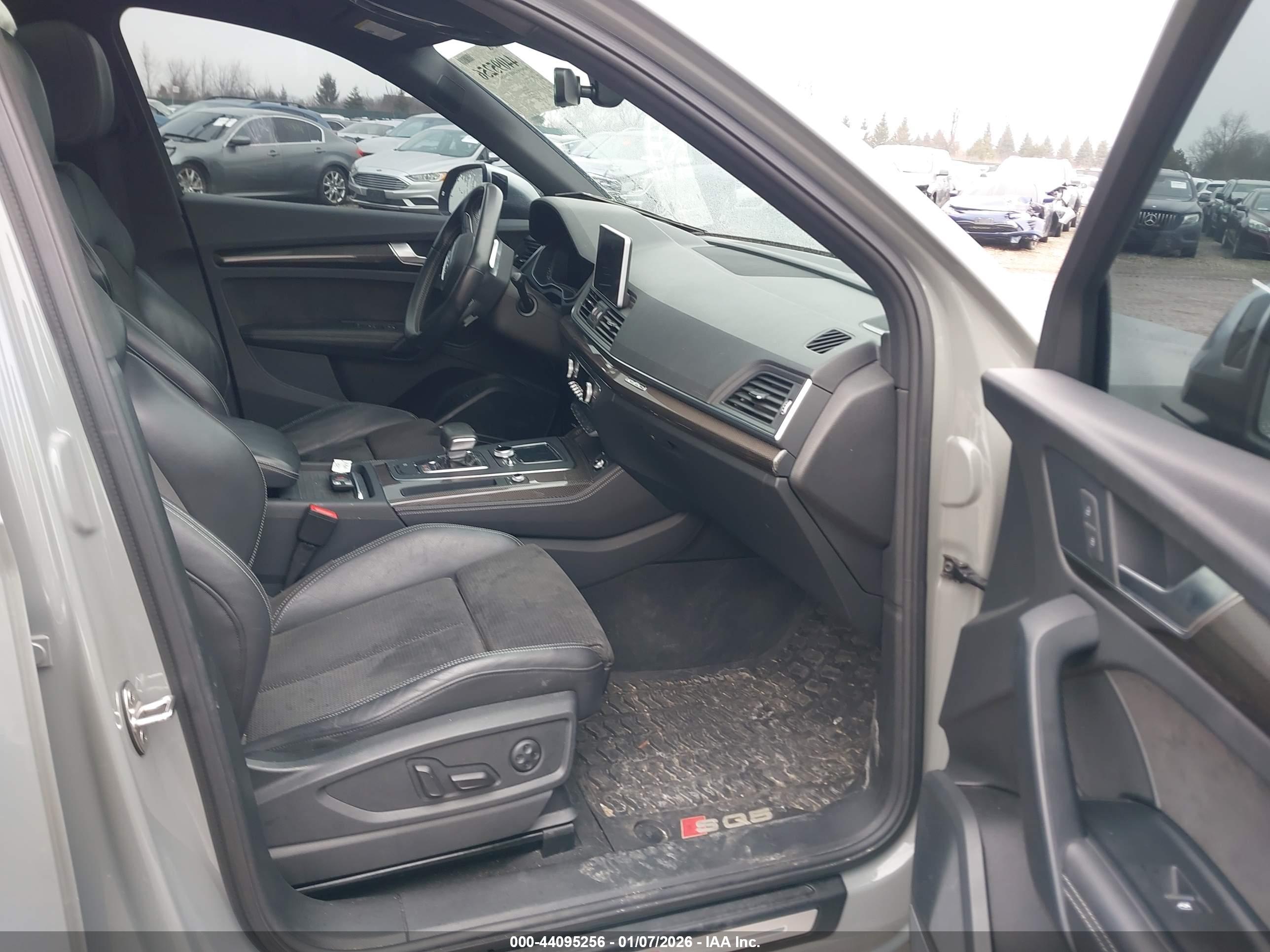 AUDI SQ5 image 5