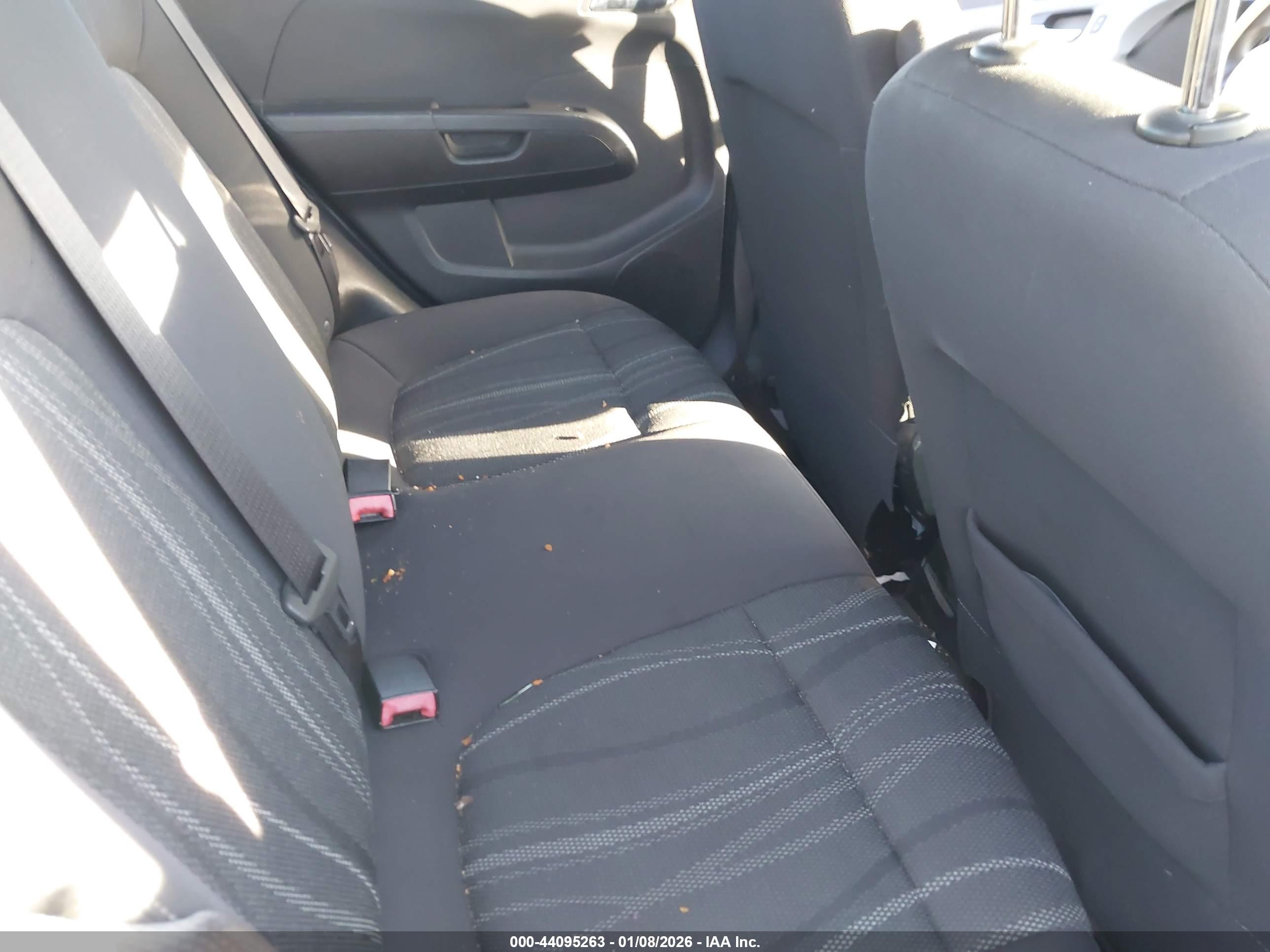 CHEVROLET SONIC image 8