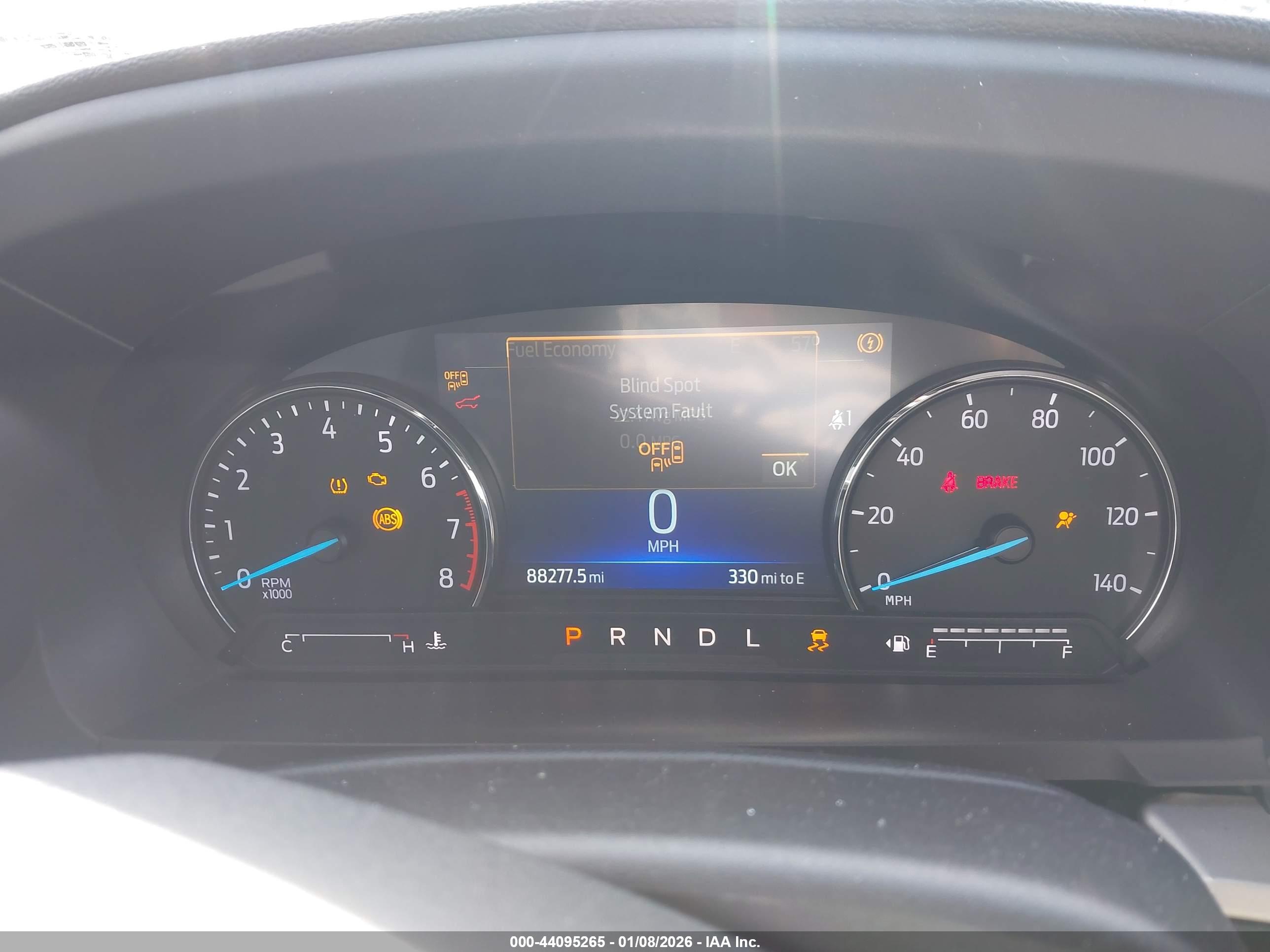 FORD EXPLORER image 7