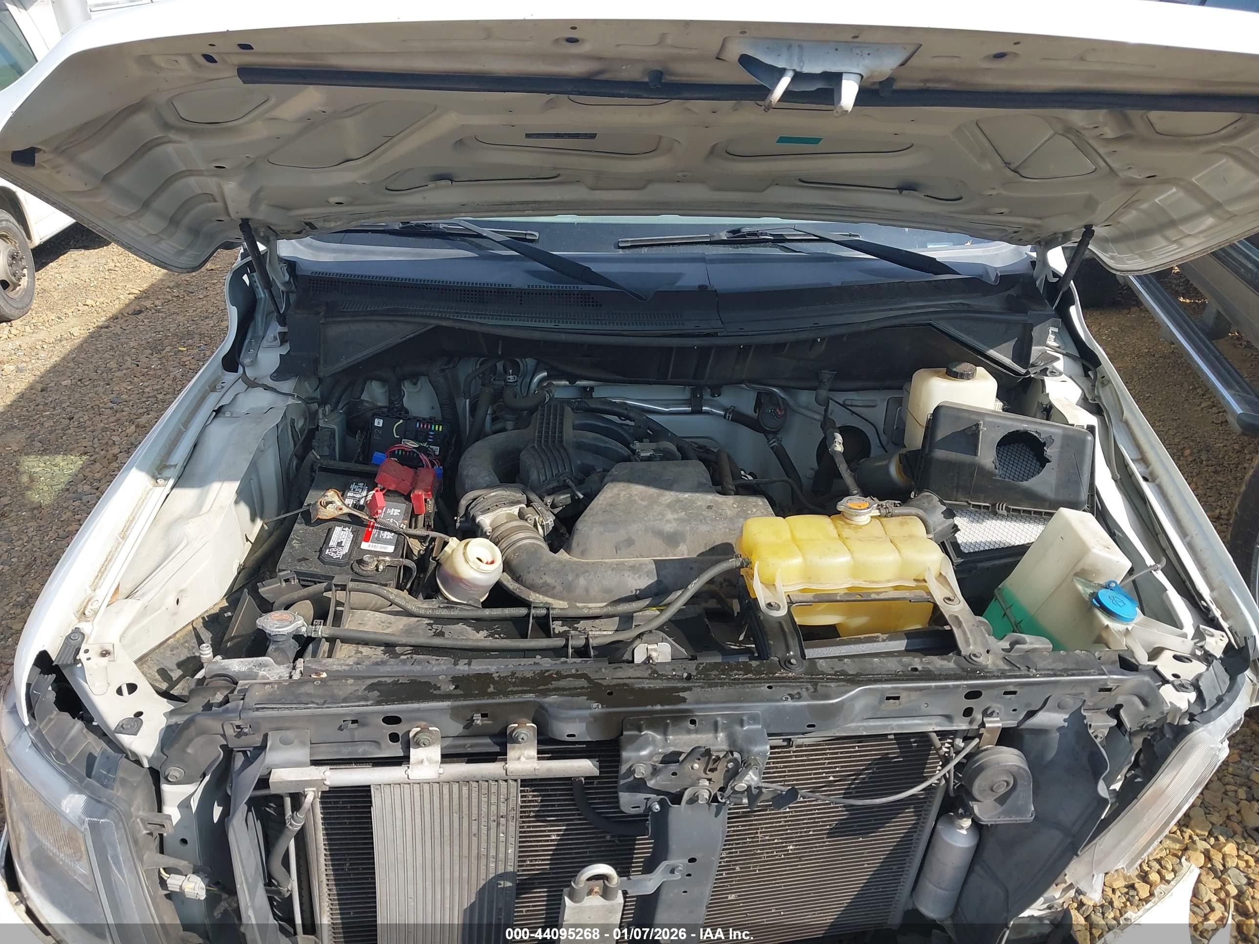 NISSAN NV image 10