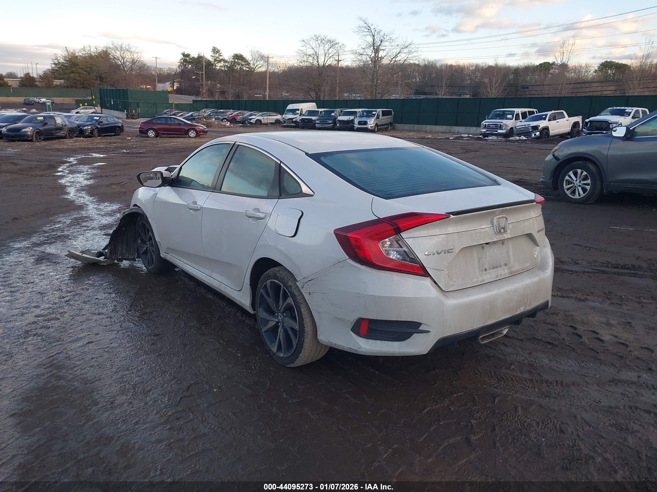 HONDA CIVIC image 3