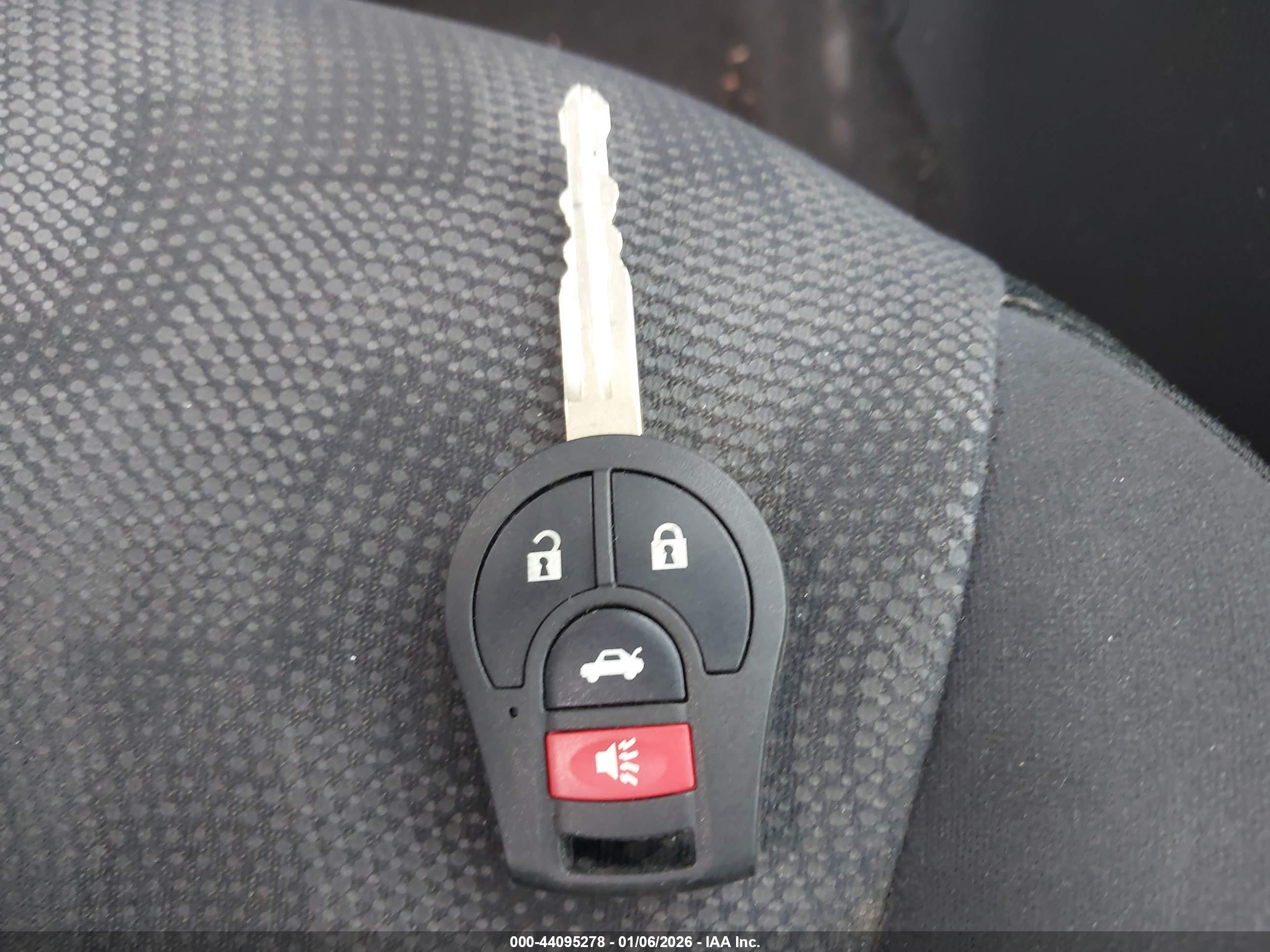NISSAN SENTRA image 11