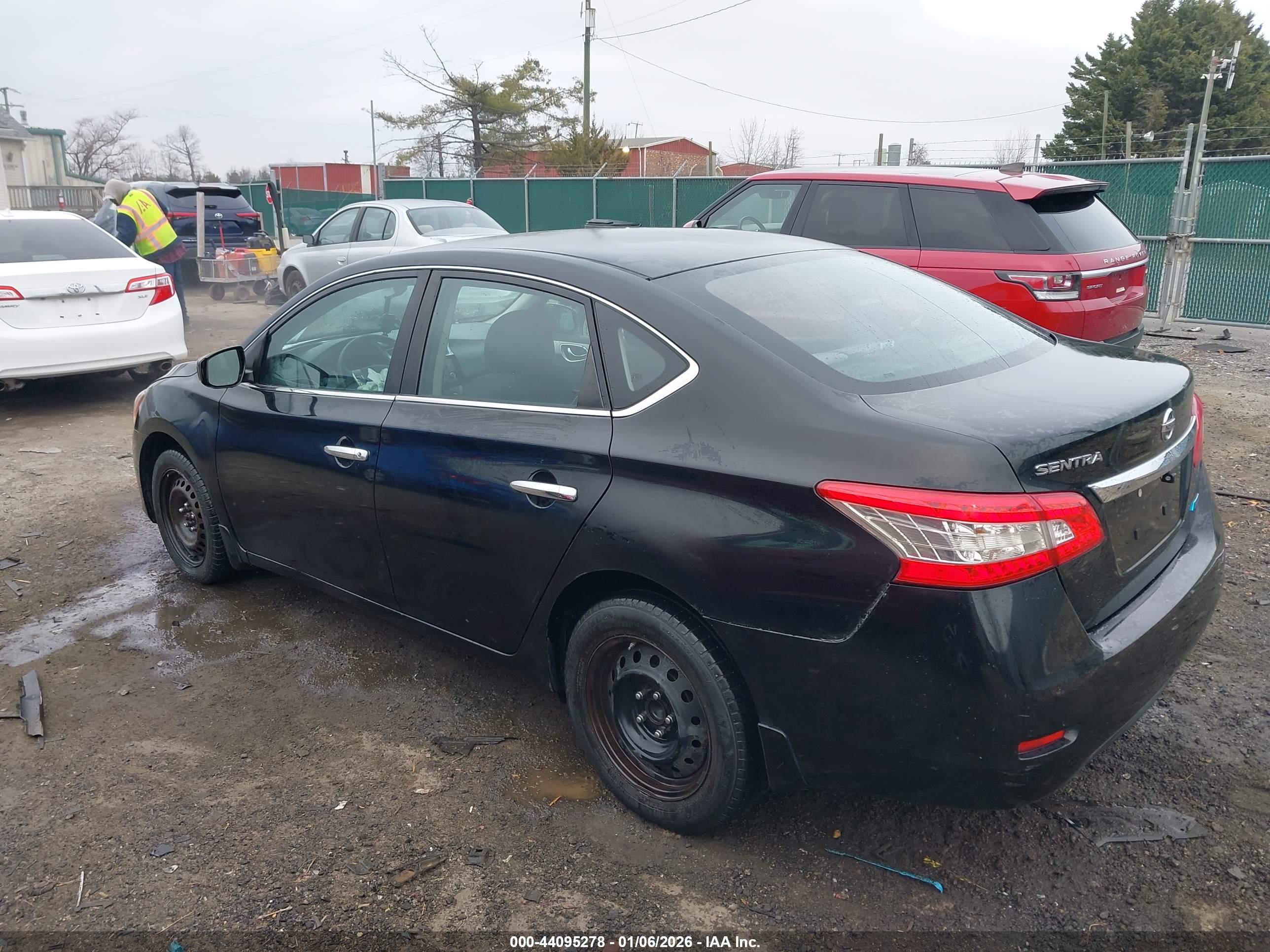 NISSAN SENTRA image 3